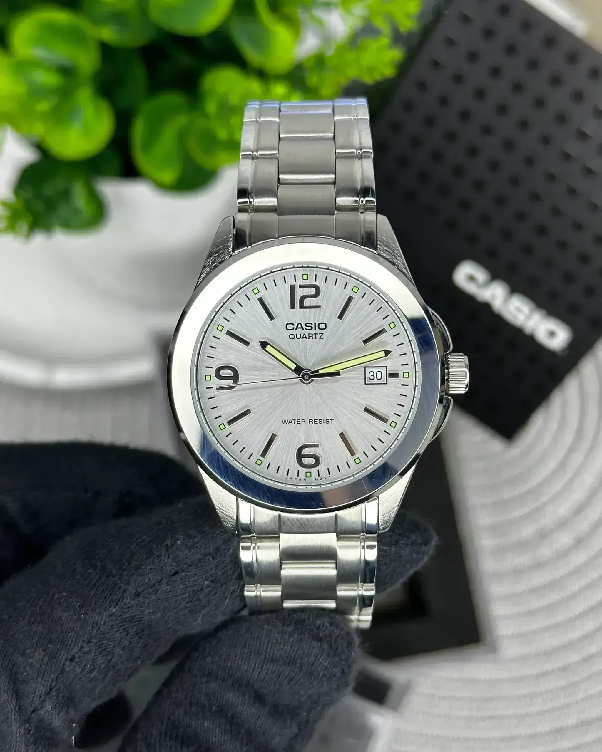 Casio MTP-1215A-7ADF - Alb 43.3 × 38.4 × 8.8 mm
