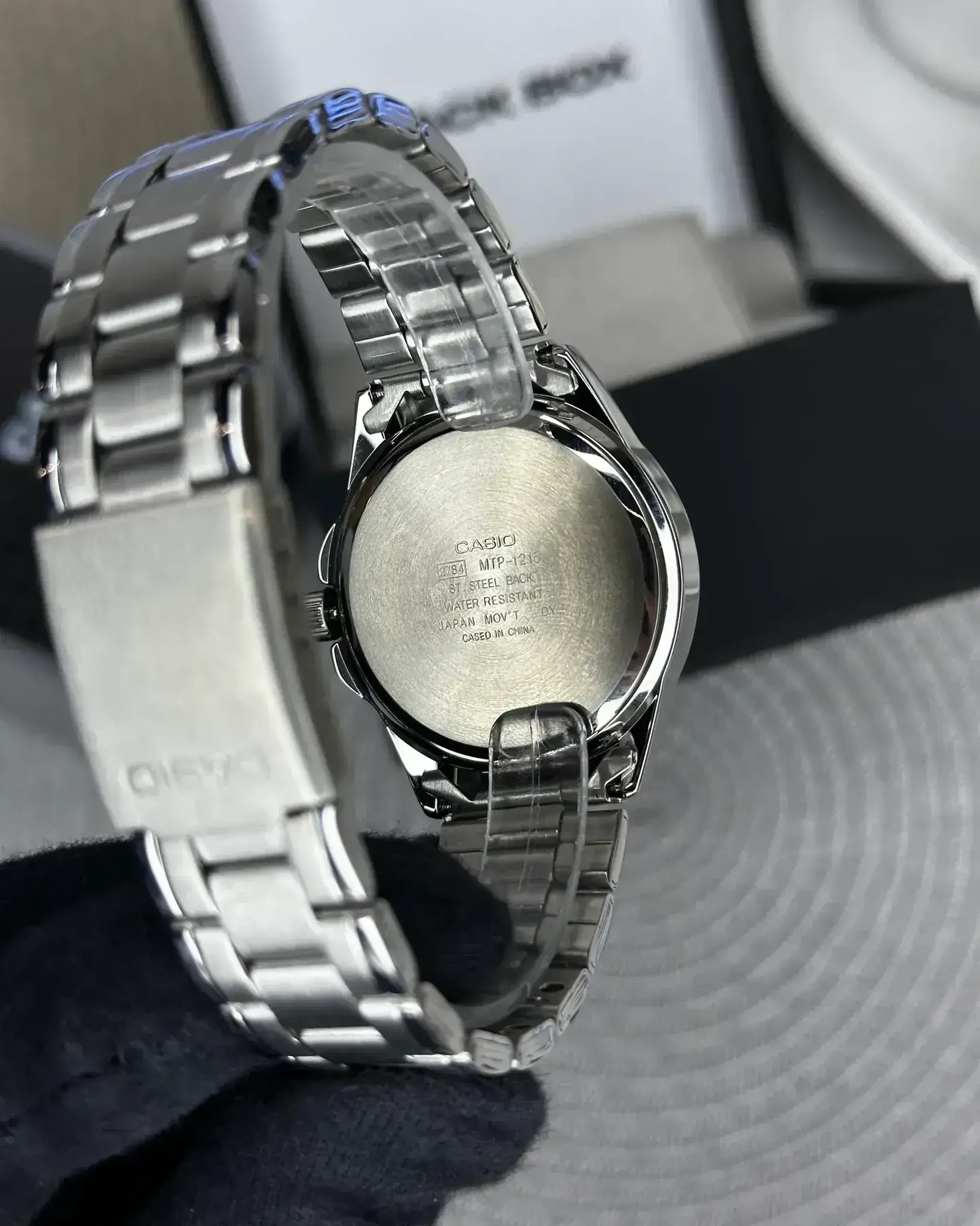 Casio MTP-1215A-7ADF - Albastru 42.6 × 38.5 × 9.2 mm