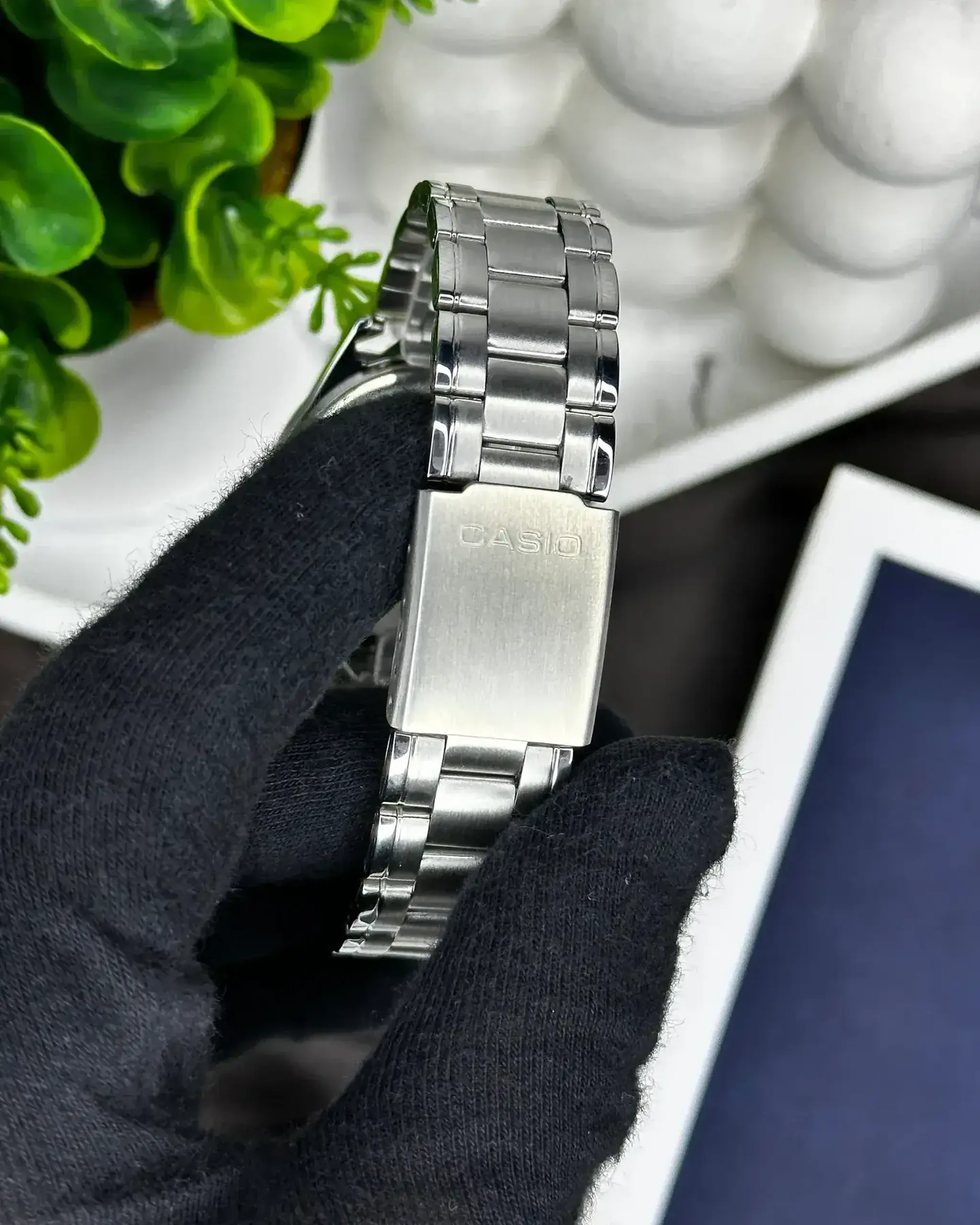 Casio MTP-1215A-7ADF - Albastru 43.3 × 38.4 × 8.8 mm