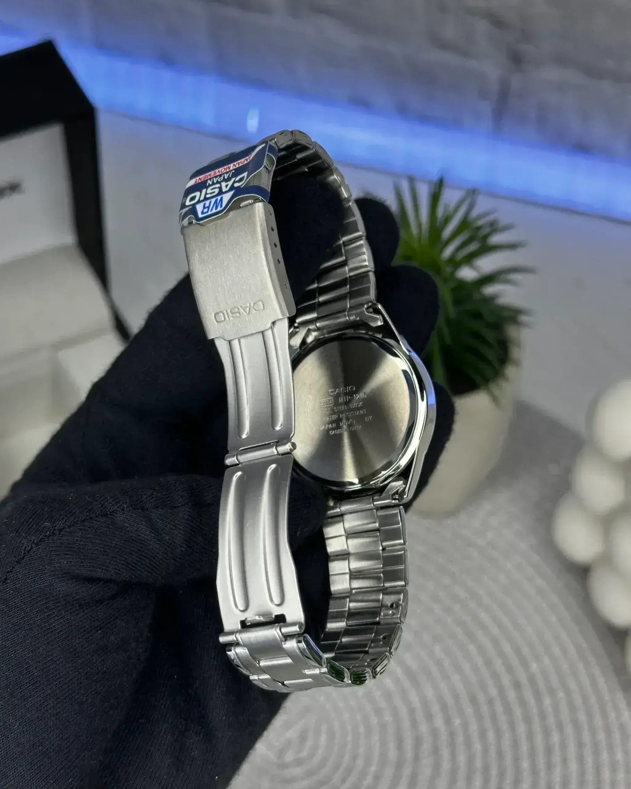 Casio MTP-1215A-7ADF - Albastru 43.3 × 38.4 × 8.8 mm