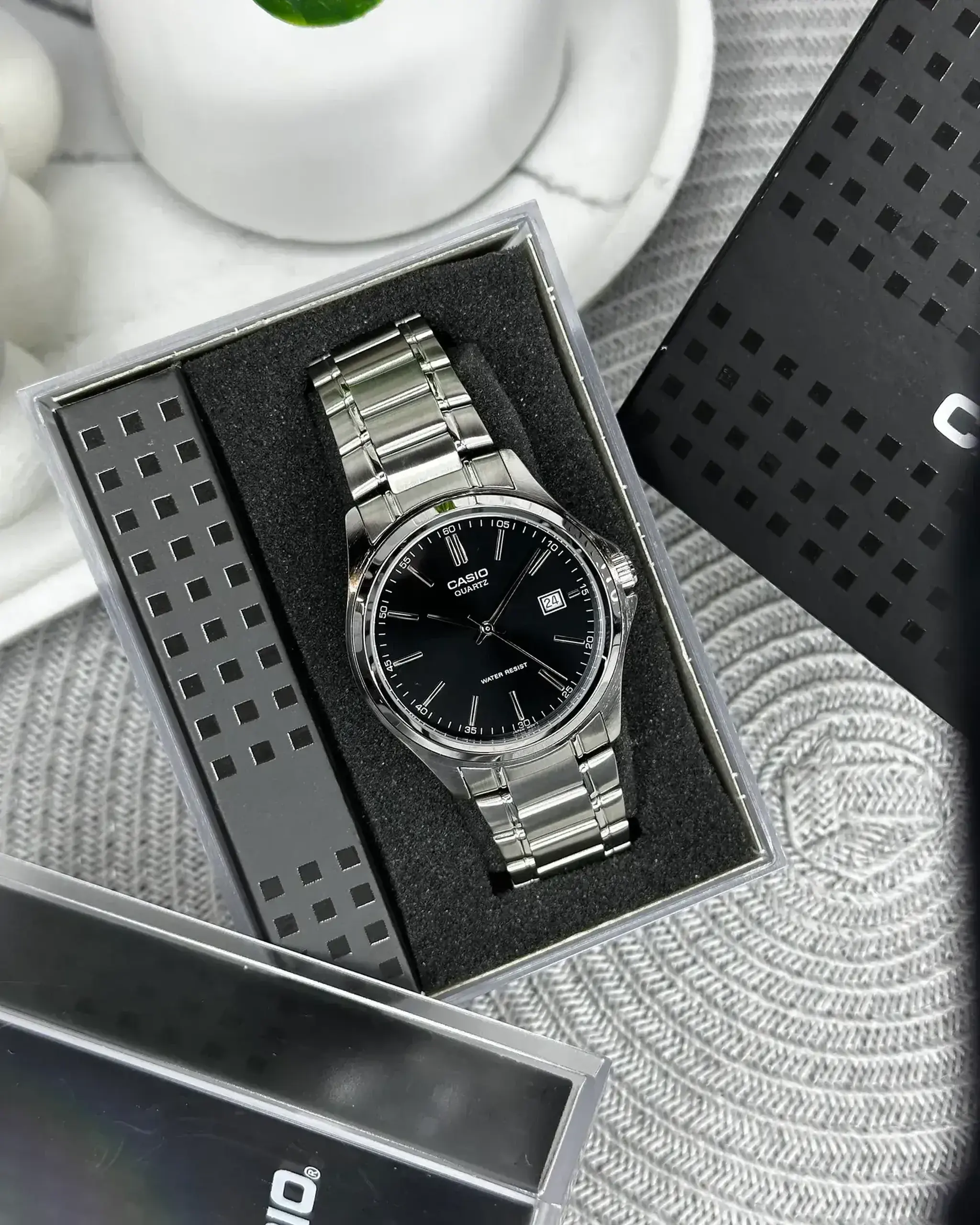 Casio MTP-1215A-7ADF - Negru 42 × 38.5 × 8.7 mm