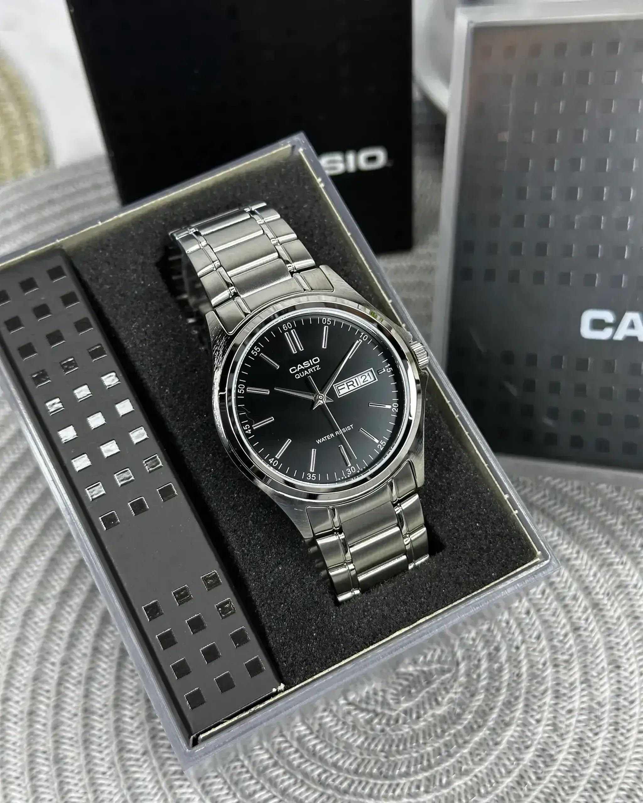 Casio MTP-1239D-7ADF - Culoare cadran Negru