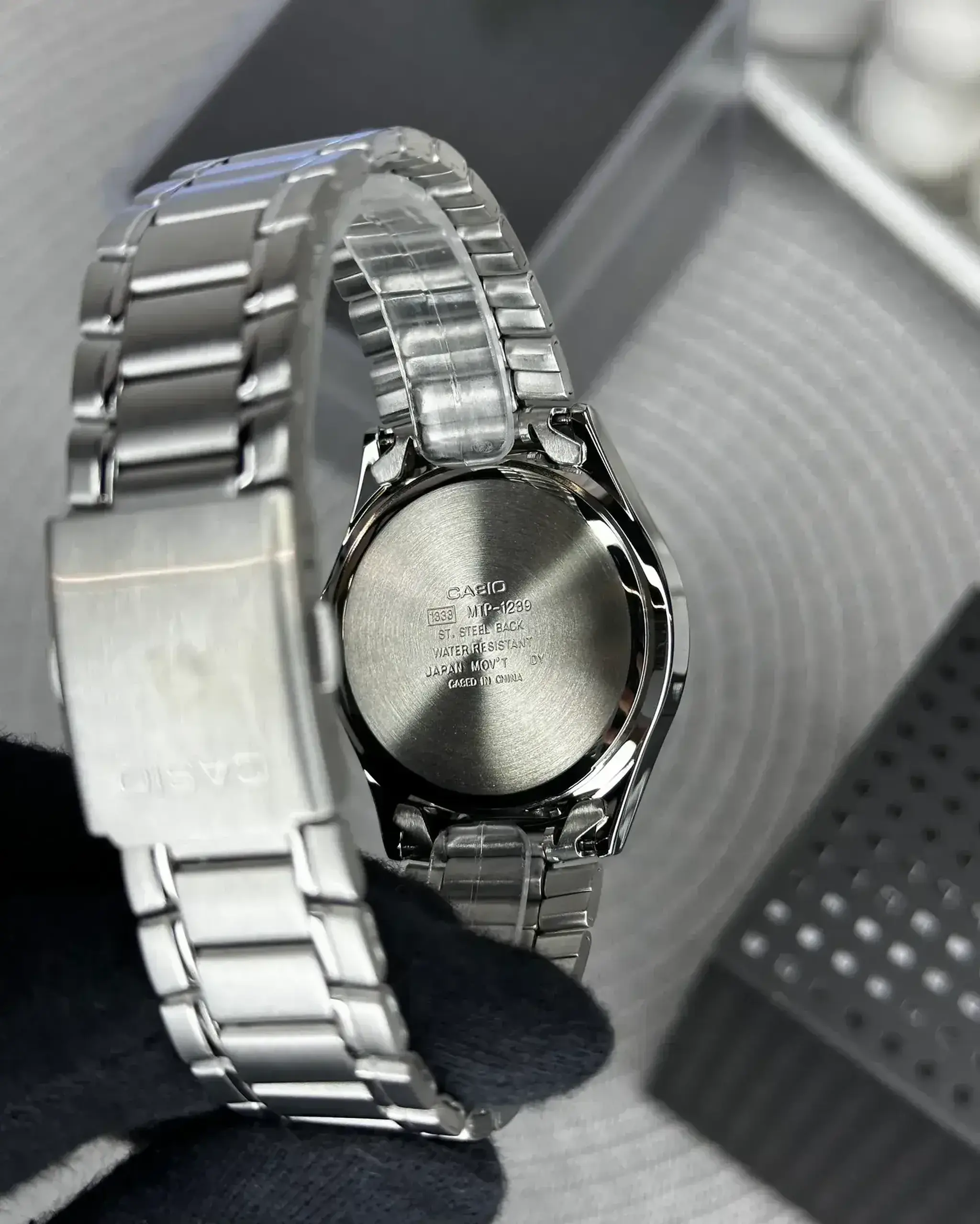 Casio MTP-1239D-7ADF - Culoare cadran Negru