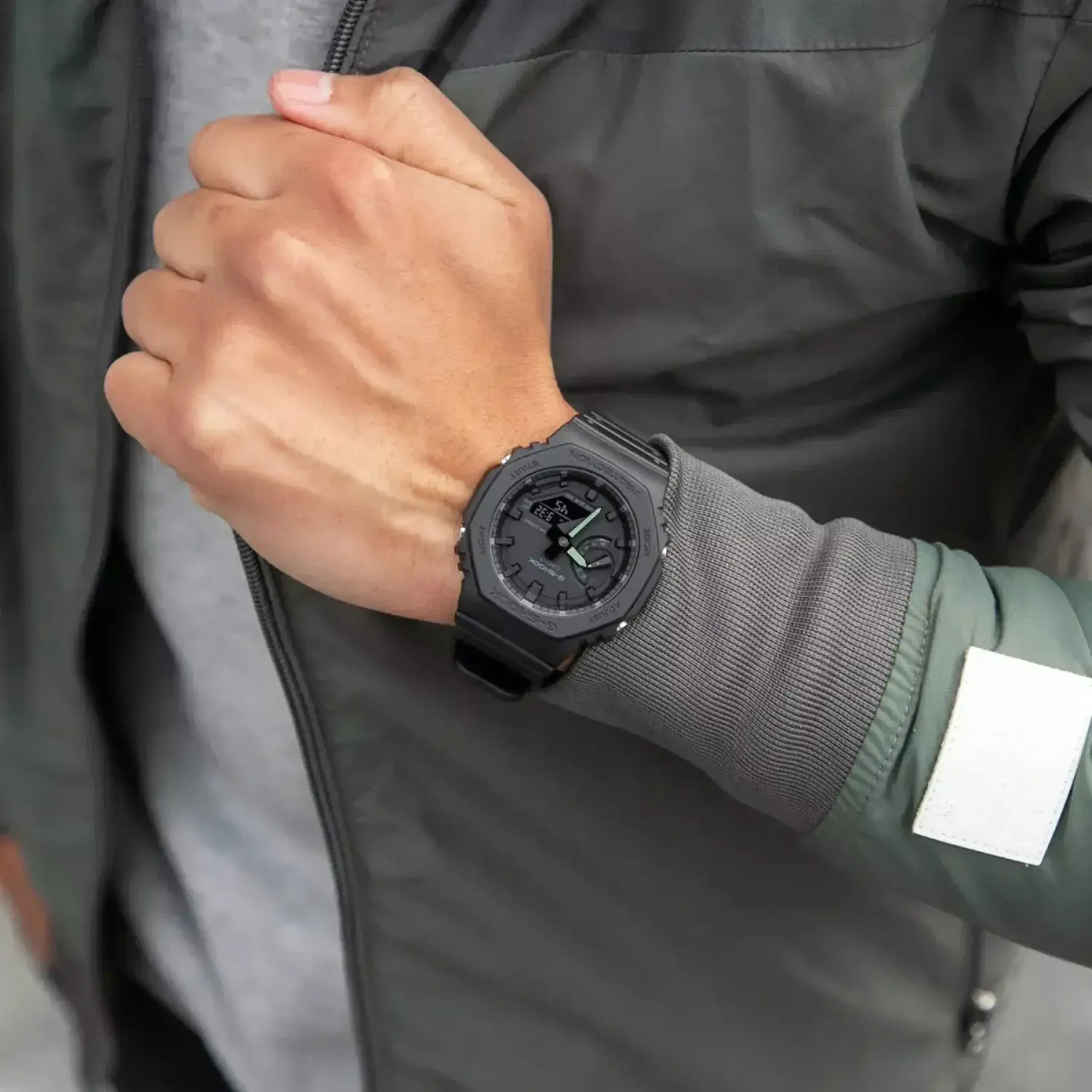 Casio GA-2100-1A1ER