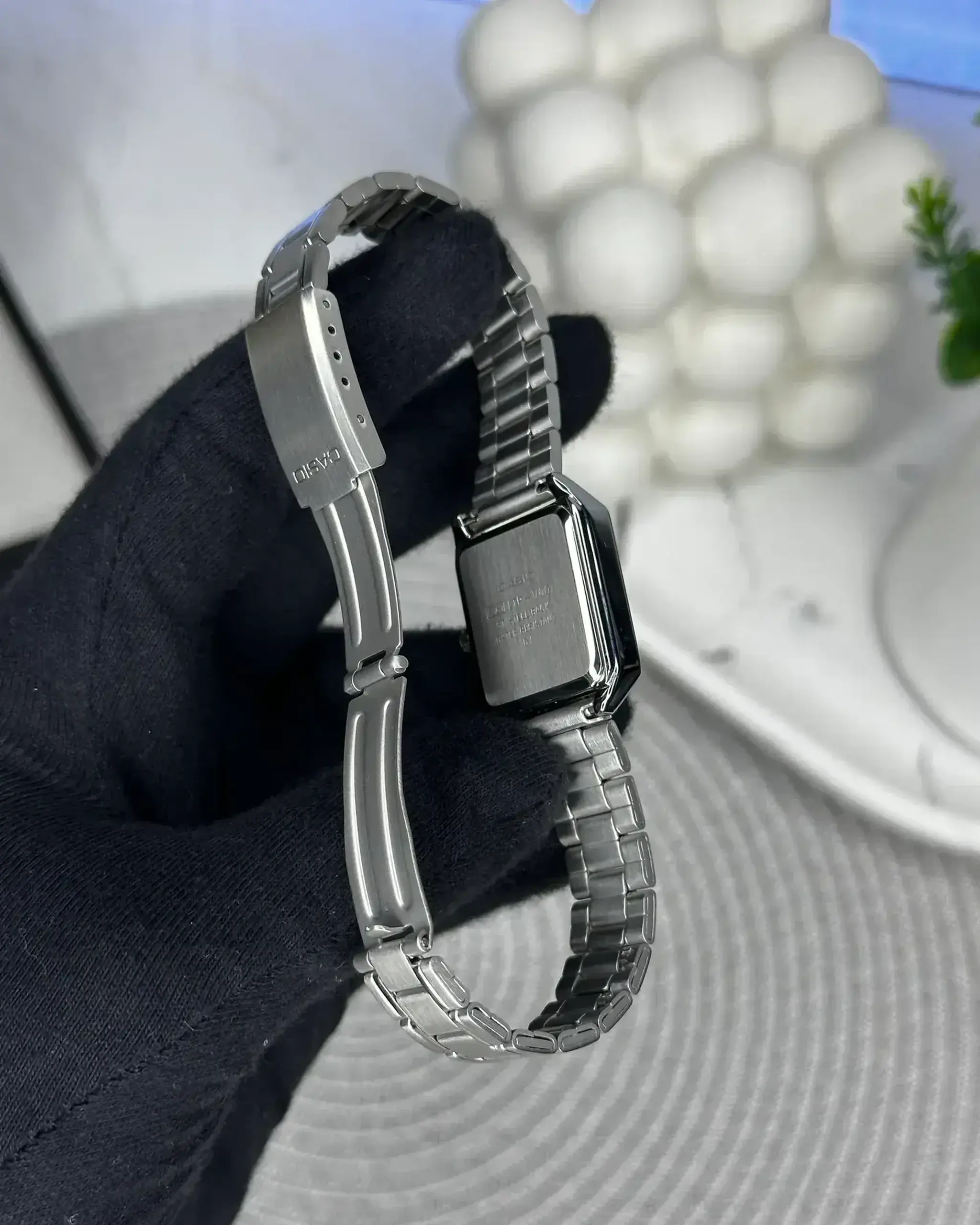 Casio LTP-V005D-2BUDF - Alb 31 × 22 × 7.5 mm