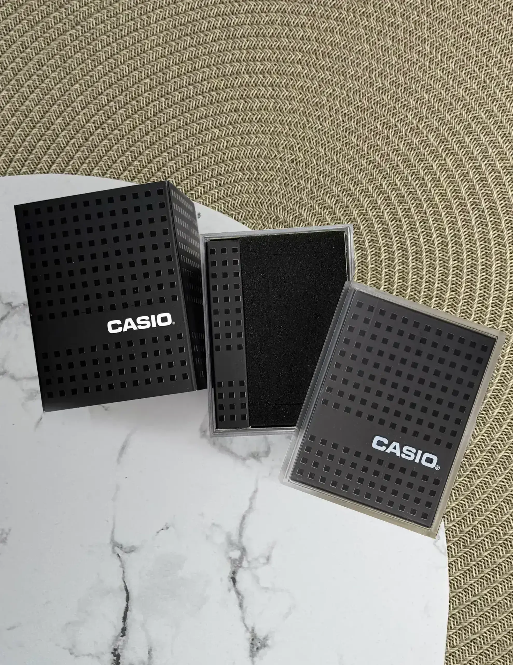 Cutie Casio Black