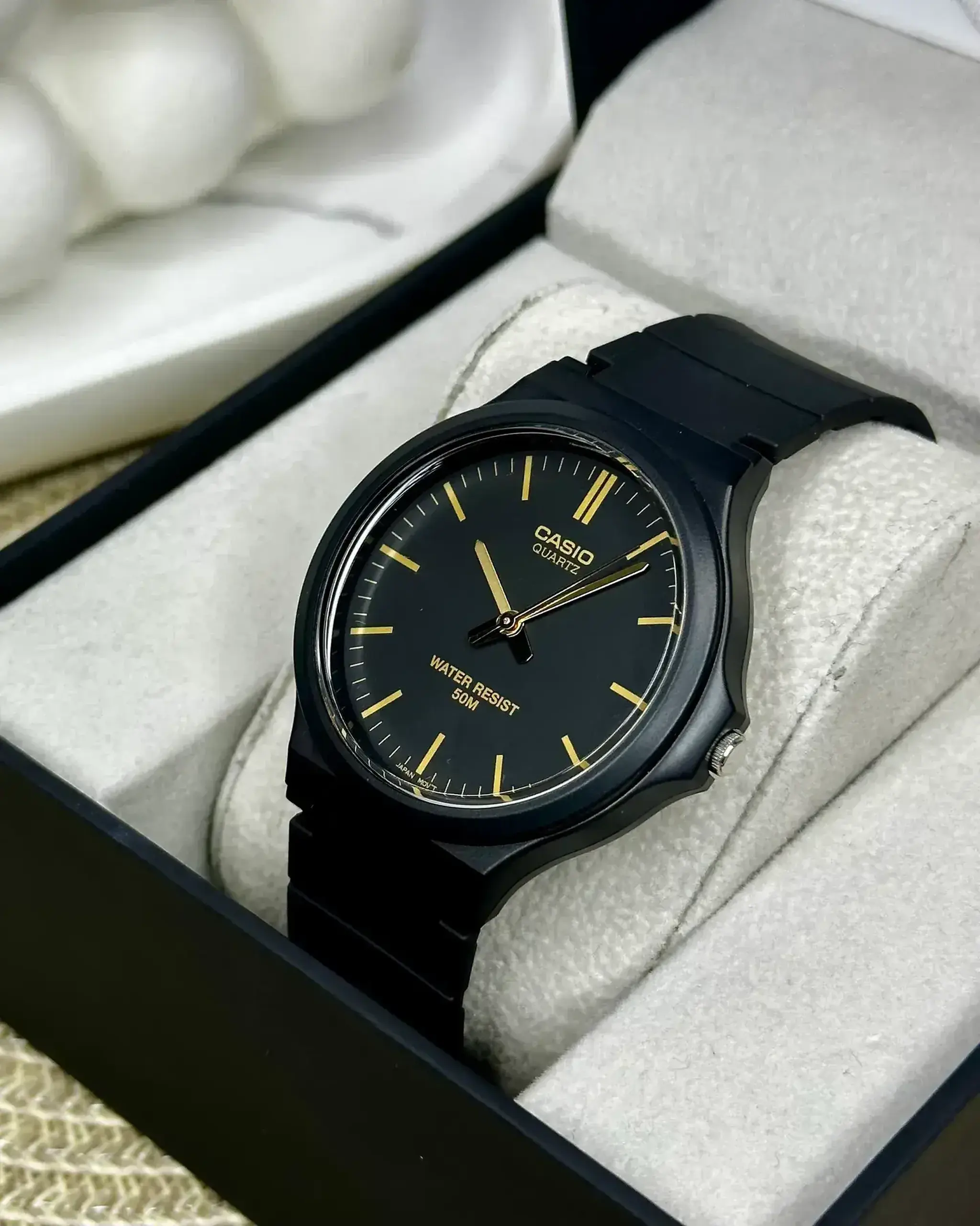 Casio MW‑240‑1E2VDF