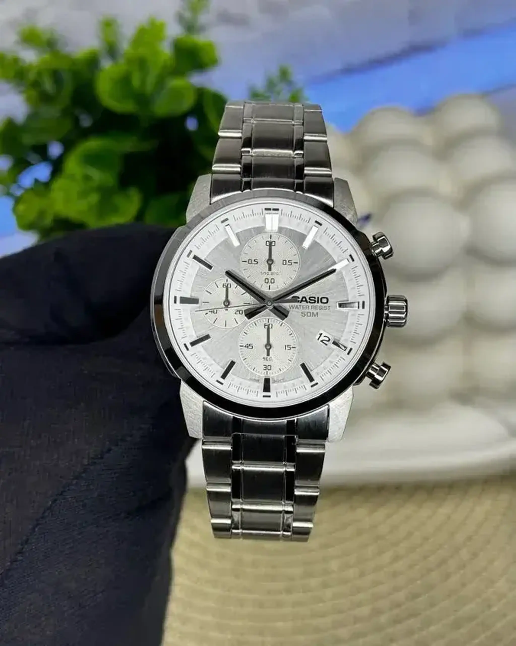 Casio MTP-E725D-3AVDF - Alb / Argintiu deschis Data, Cronometru