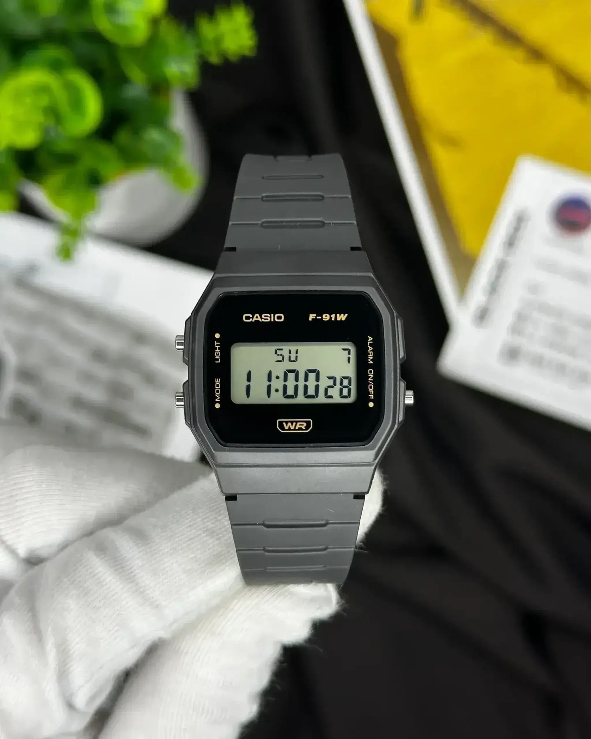 Casio F-91WB-8ADF - Culoare cadran Gri