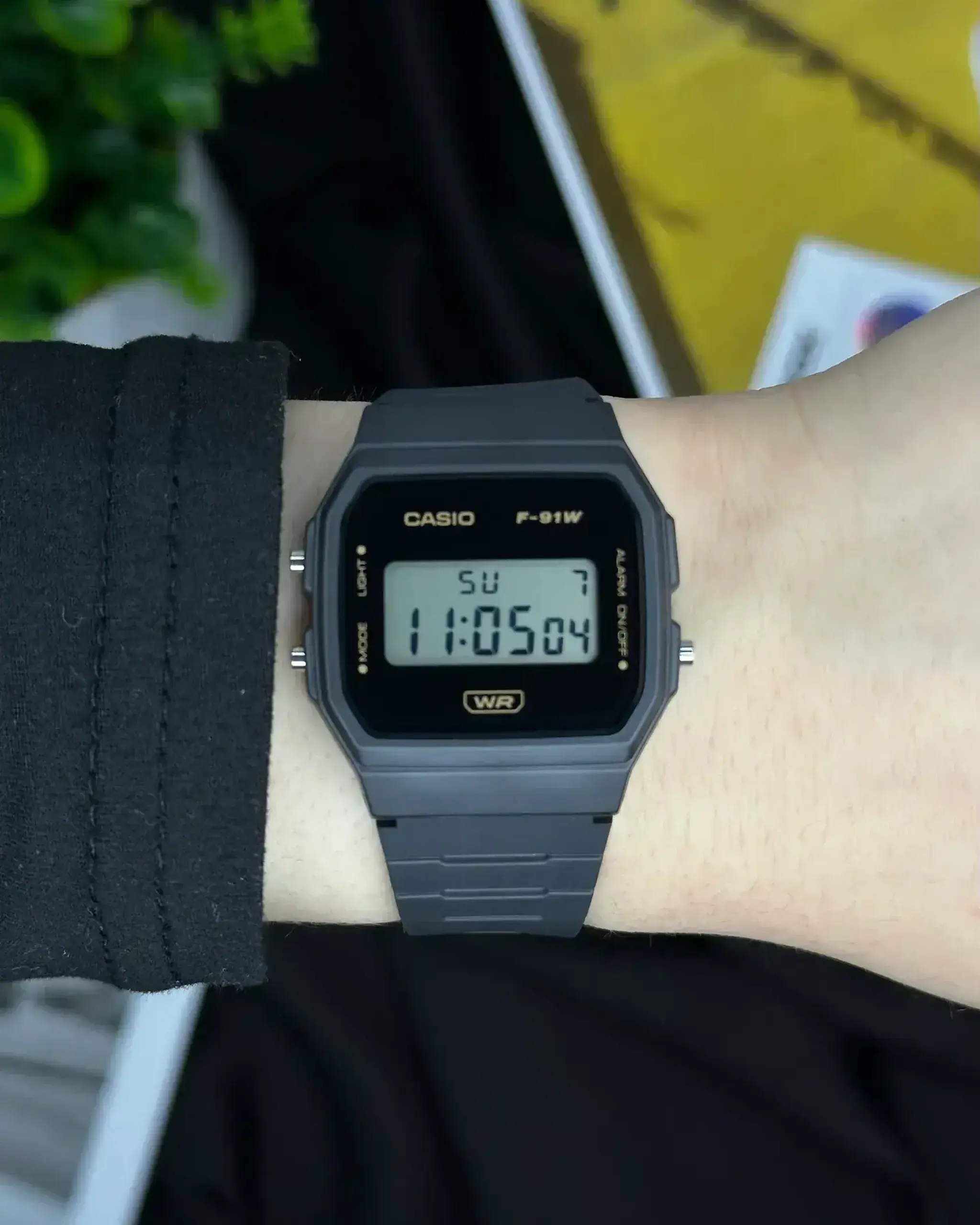 Casio F-91WB-8ADF - Culoare cadran Gri