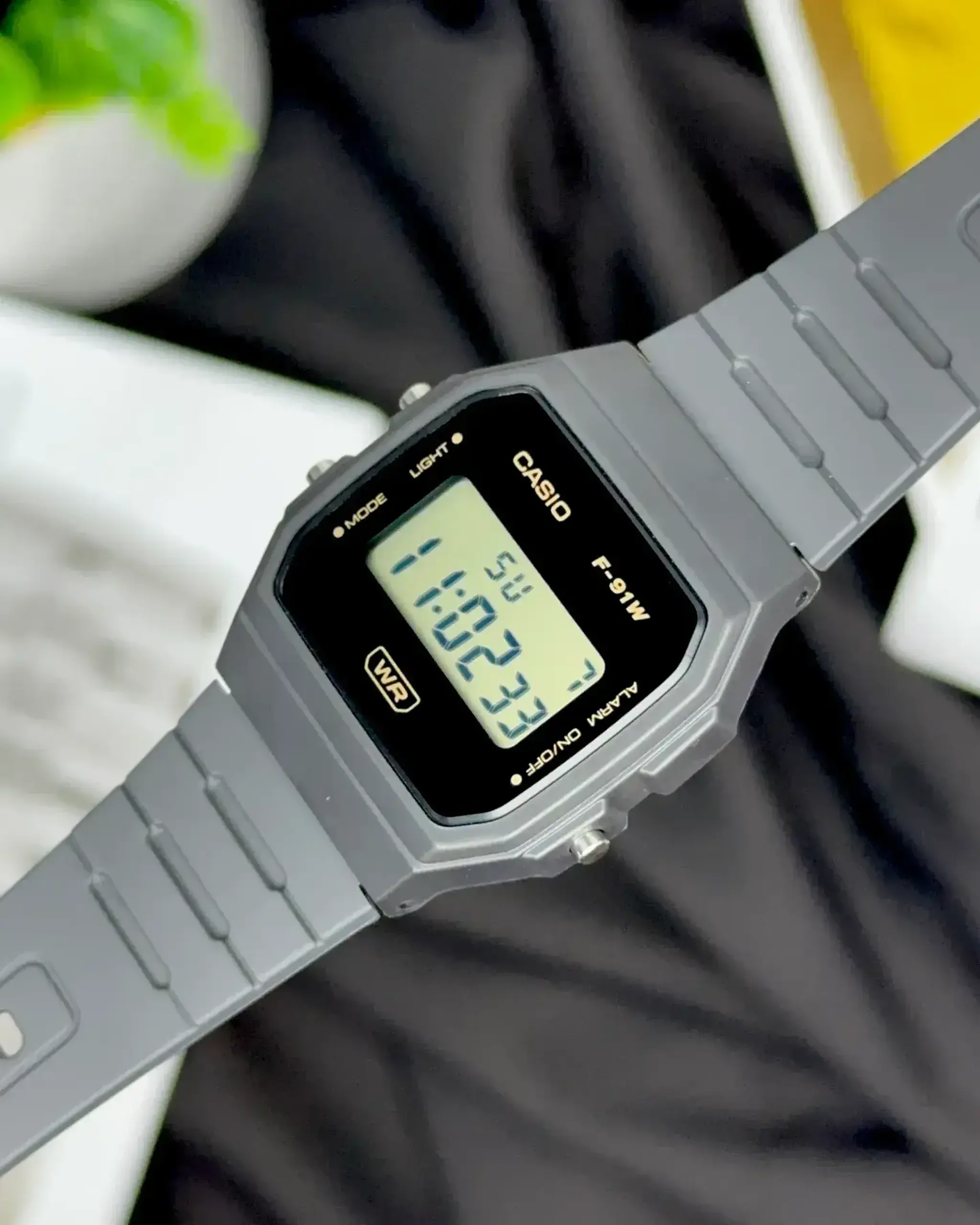 Casio F-91WB-8ADF - Culoare cadran Gri