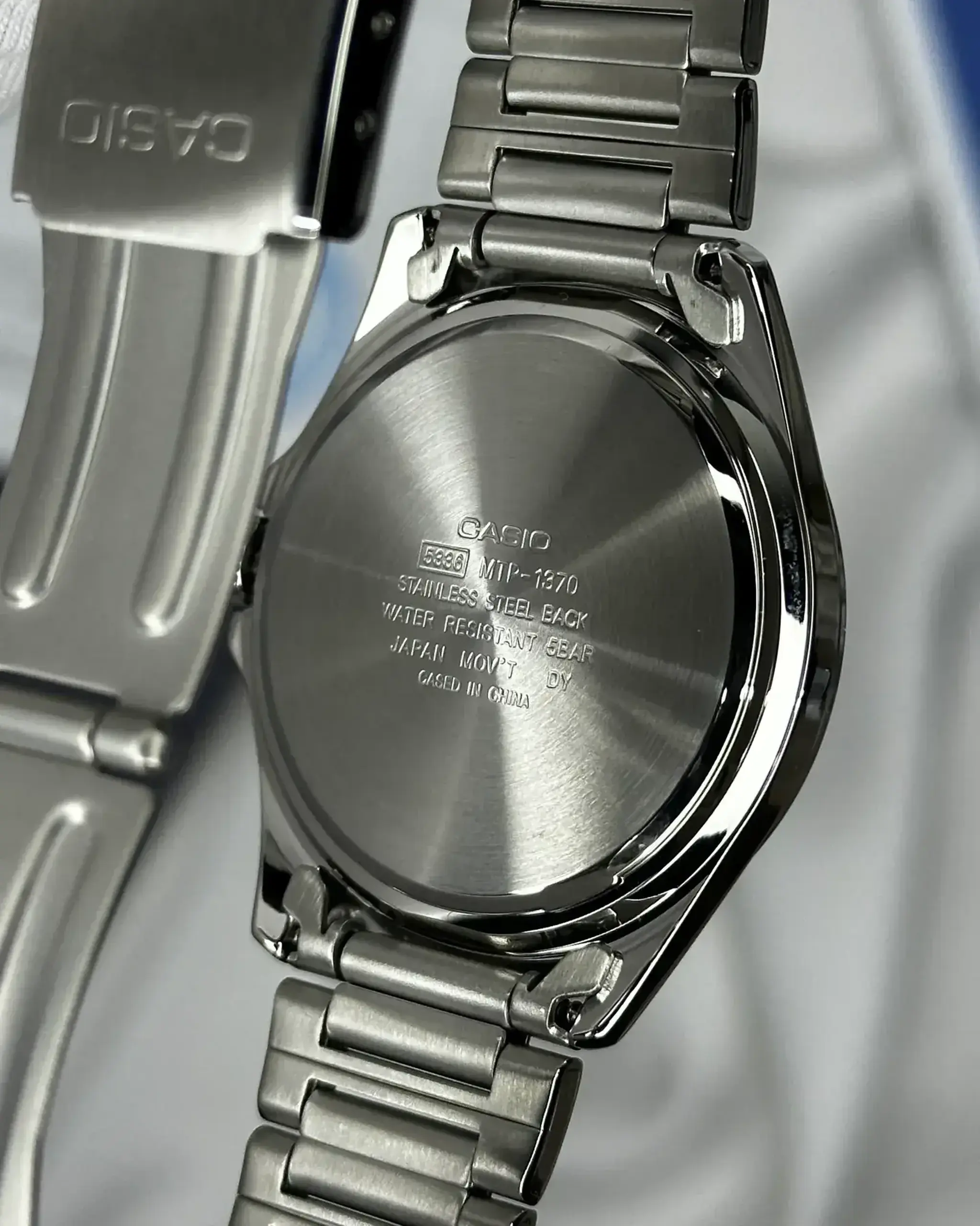 Casio MTP-1370D-2A2VDF