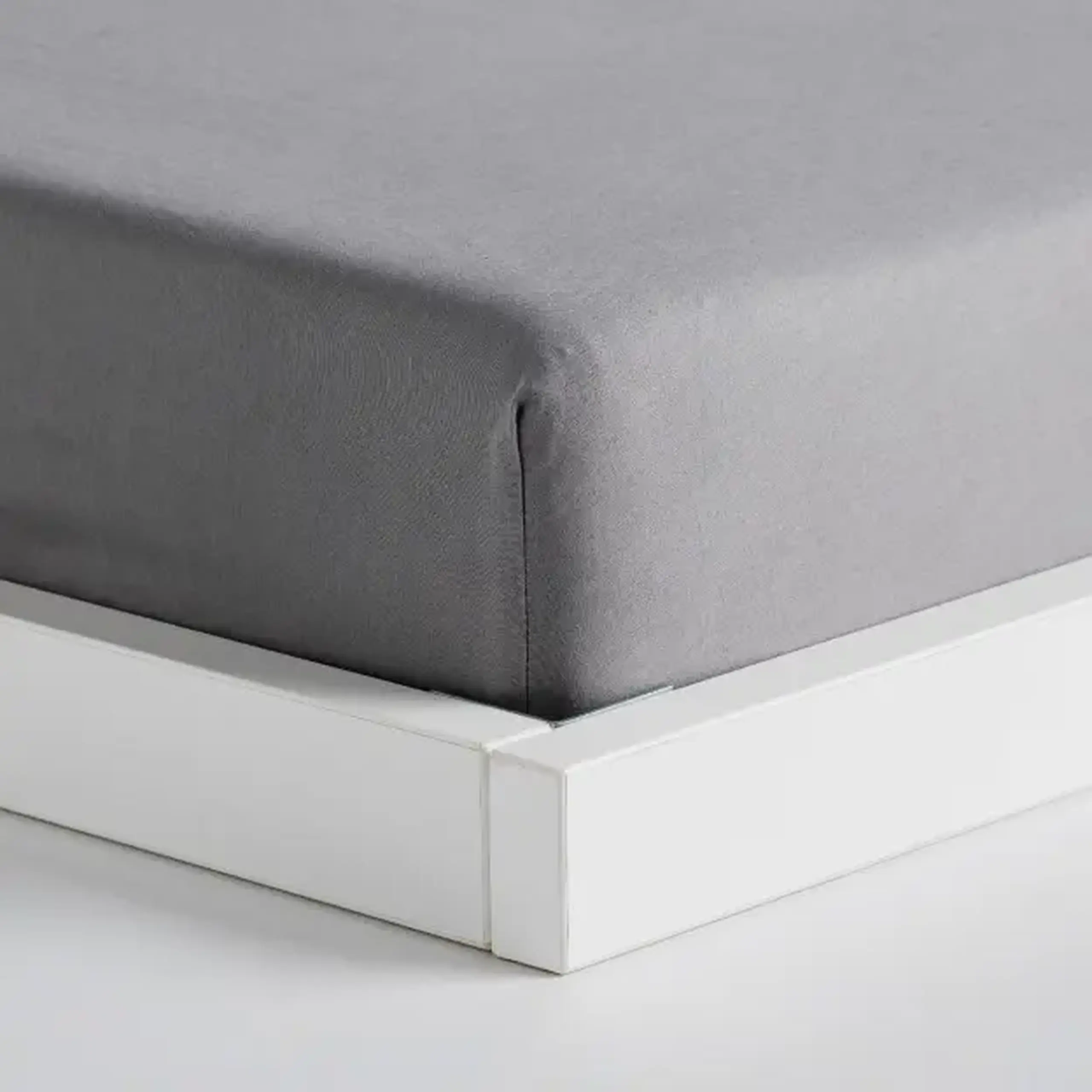 Husă de pat din bumbac satinat cu elastic Satinette 200x220x25 cm
