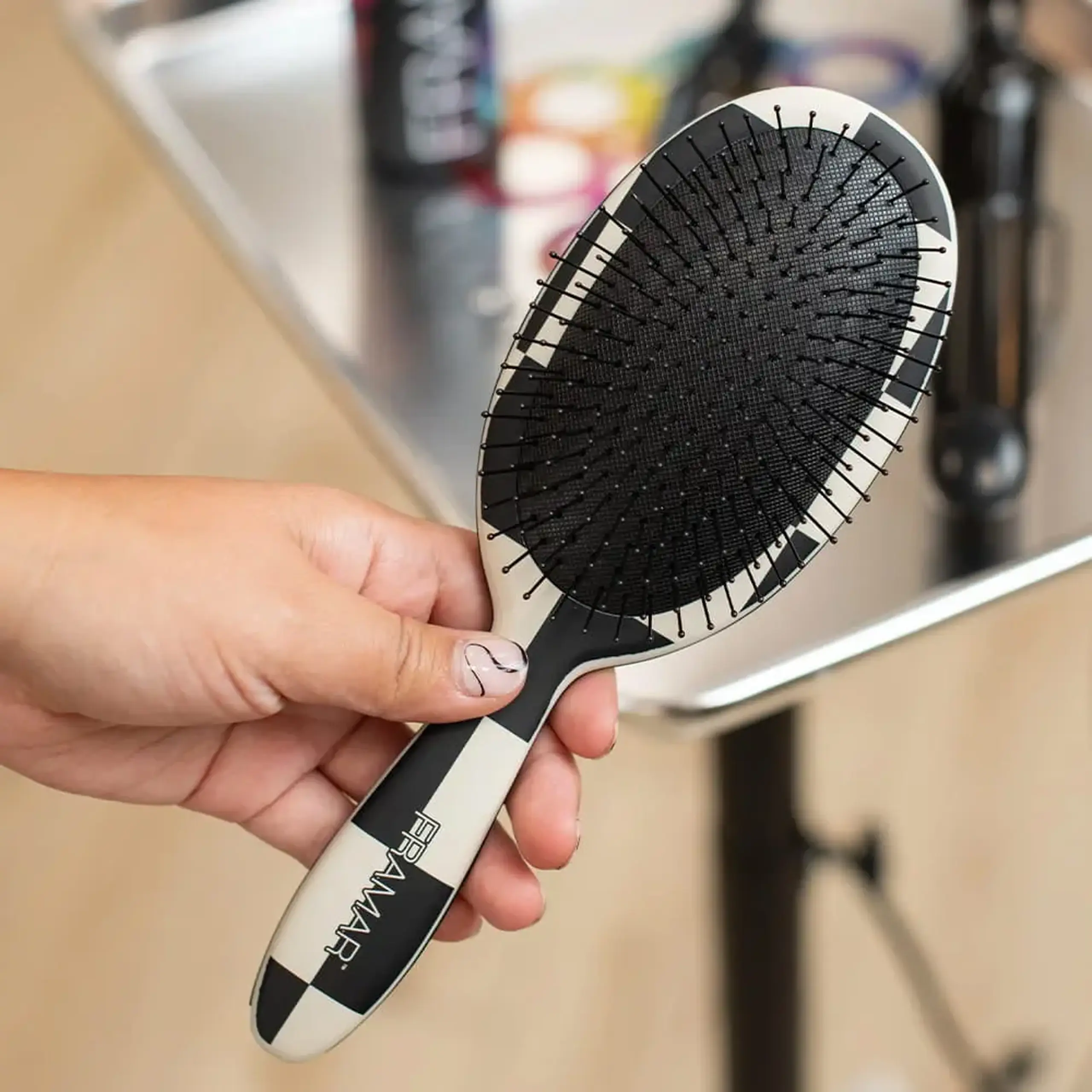 Perie de păr Framar Detangle Brush Checked Out