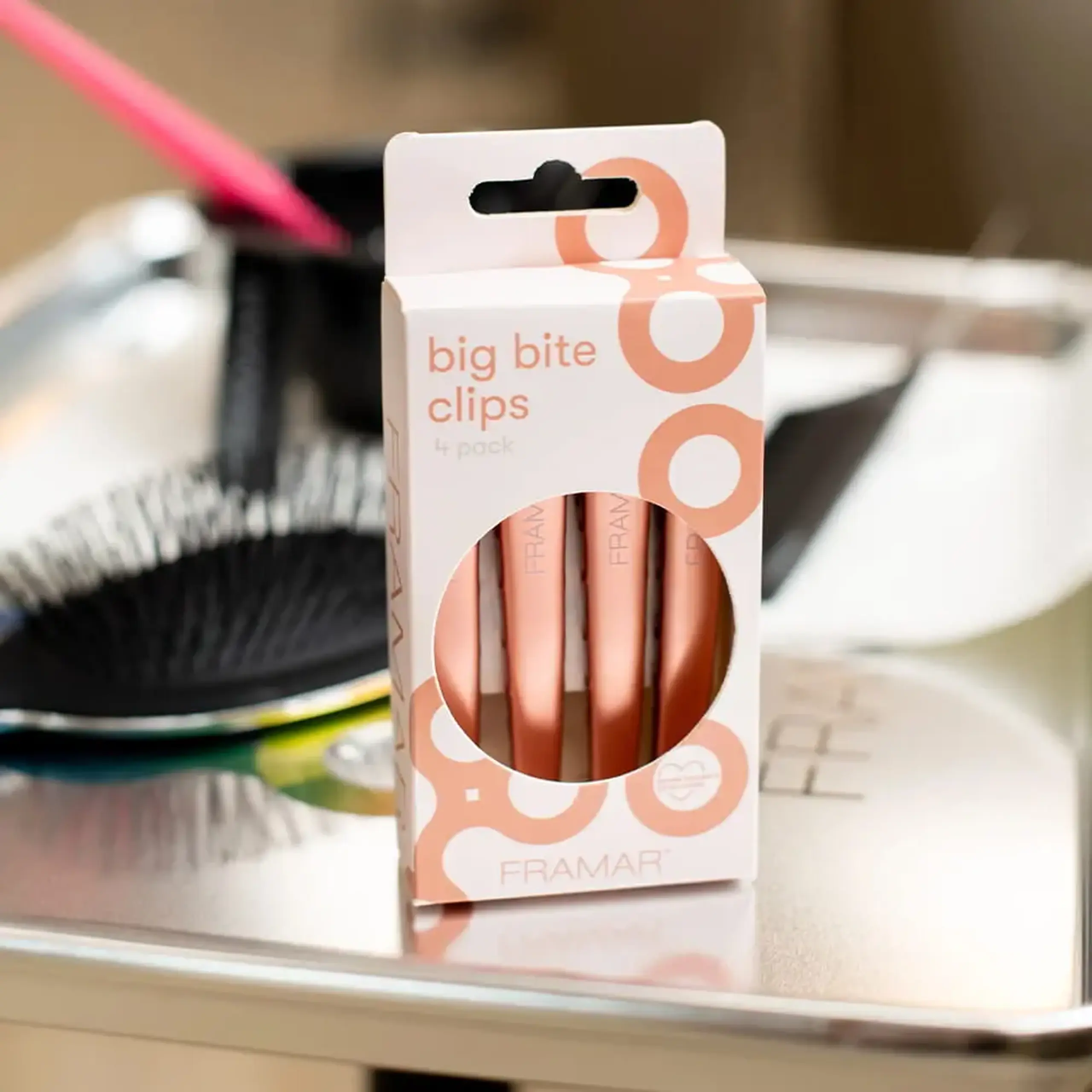 Clipsuri profesionale pentru fixarea părului Framar Big Bite Clips Rose Gold 4pcs
