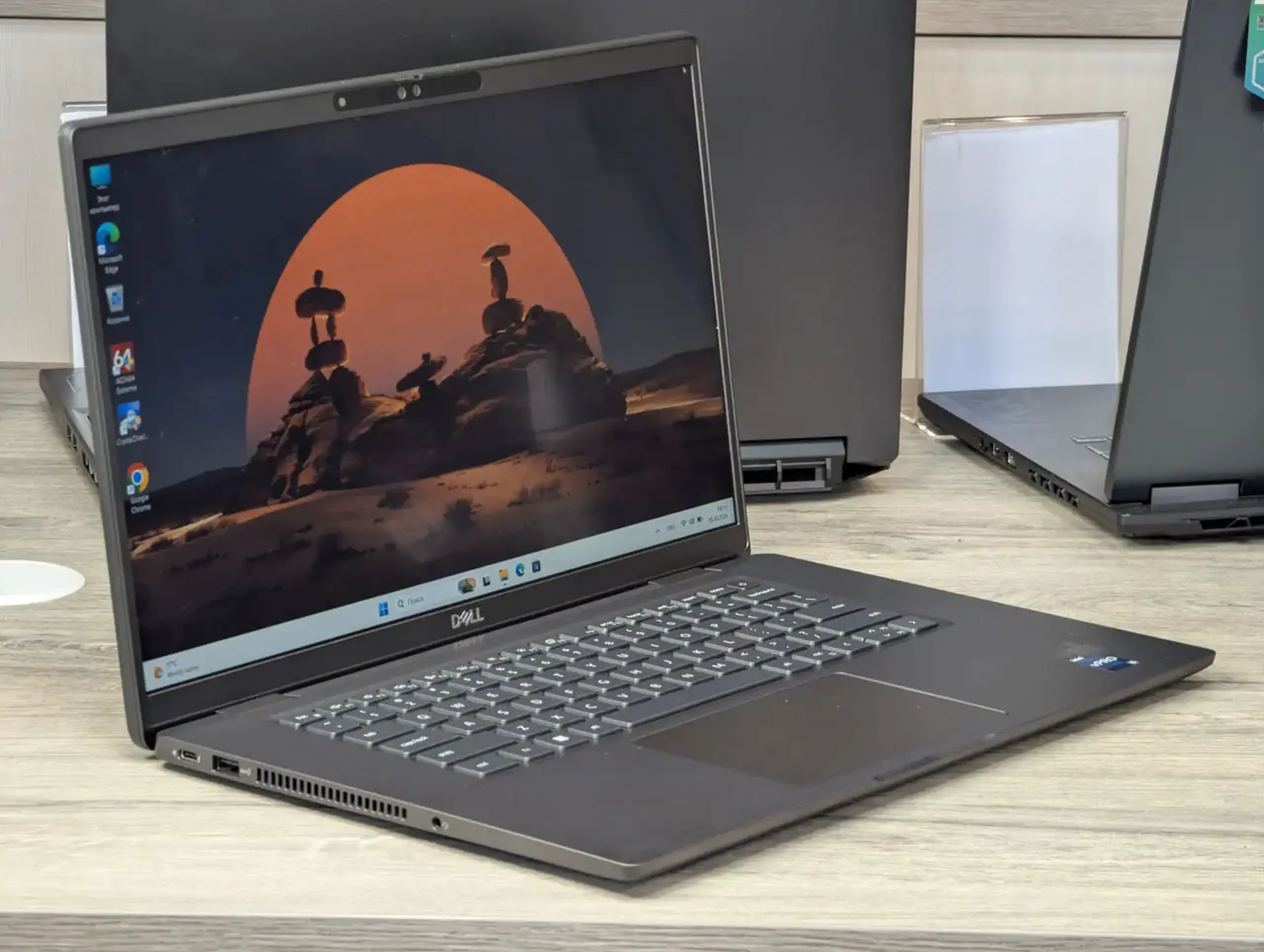 Dell Latitude 7530 | i5-1245U | 16GB Ram | 512GB | 15.6" Touch