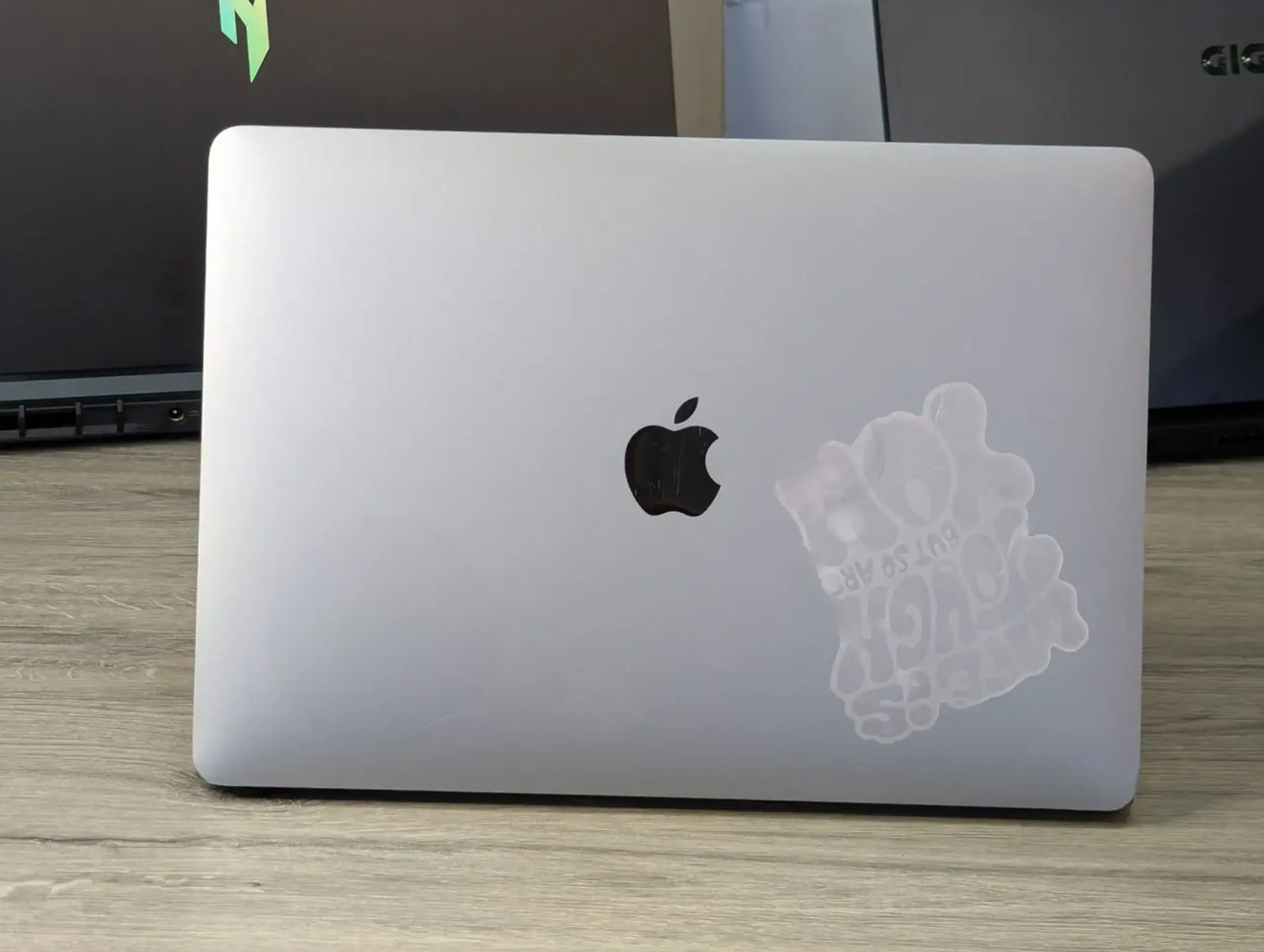 Apple MacBook Pro 13 M1 (2020) | M1 | 16GB Ram | 256GB | 13.3"