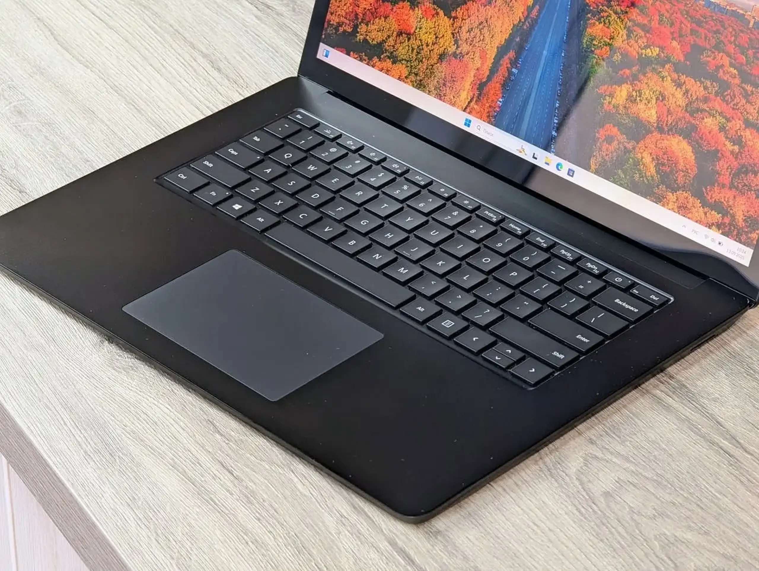 Microsoft Surface Laptop 5 | i7-1265U | 32GB RAM | 1TB SSD | 15" Touch