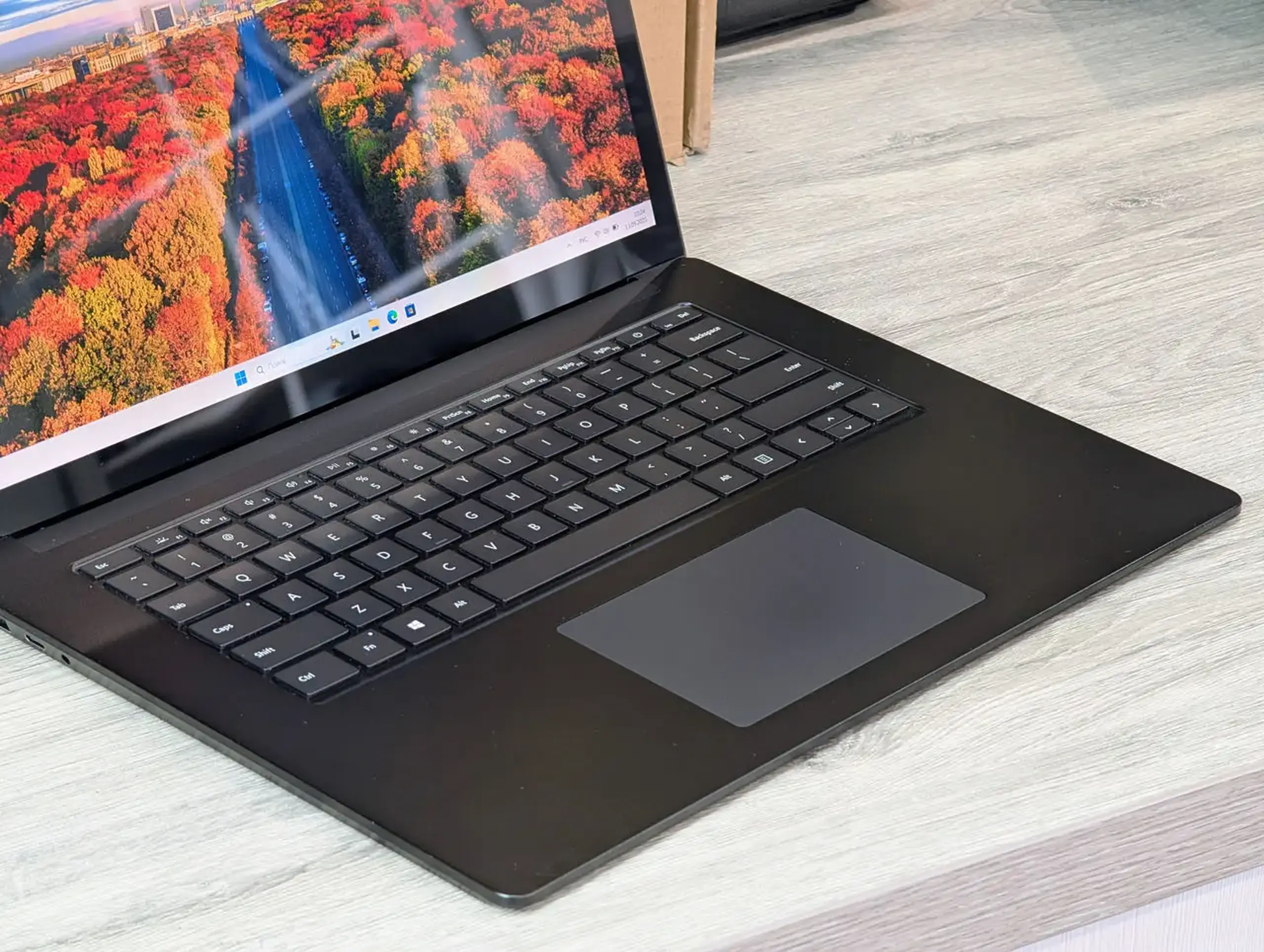 Microsoft Surface Laptop 5 | i7-1265U | 32GB RAM | 1TB SSD | 15" Touch