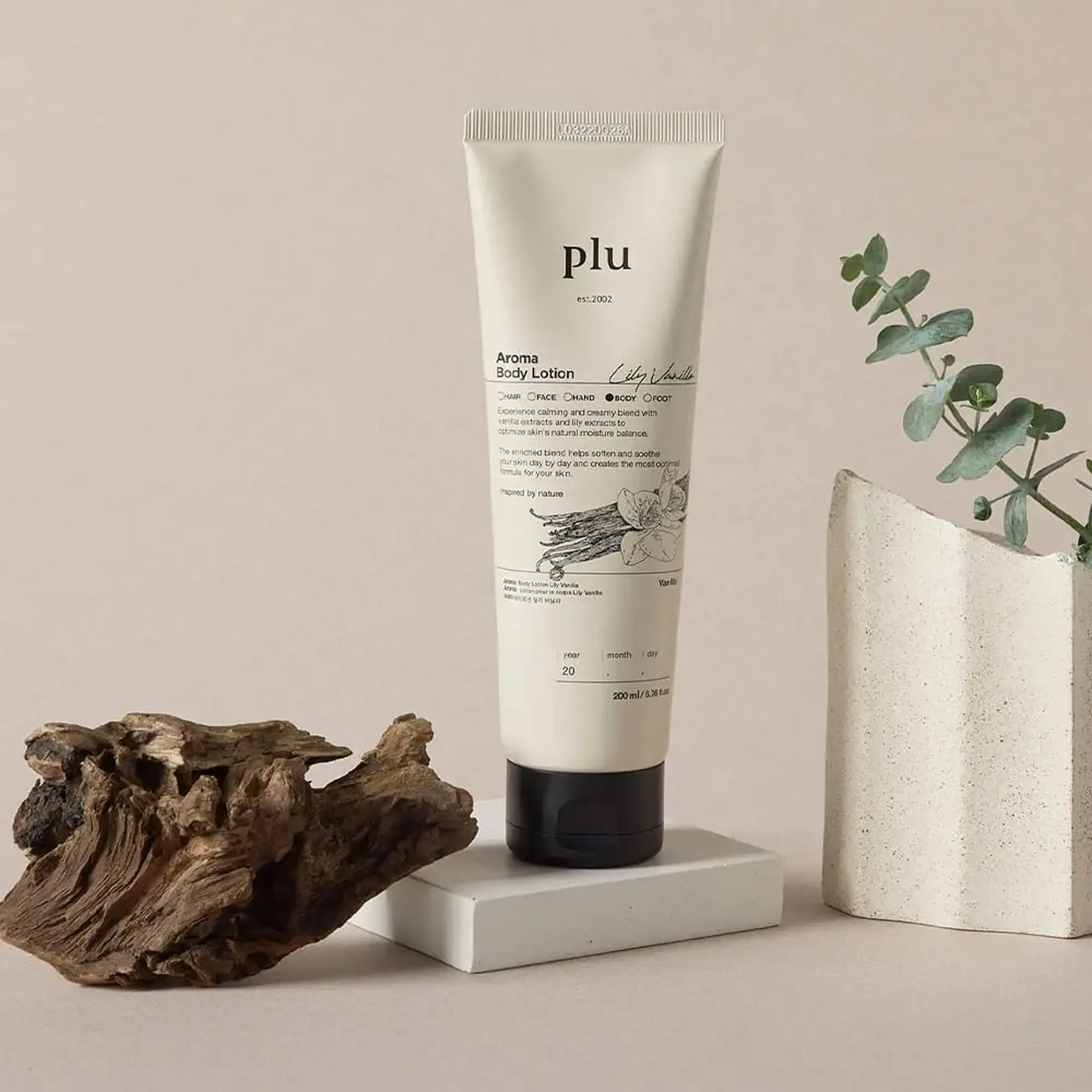 Loțiune parfumată pentru corp PLU Therapy Body Lotion Lily Vanilla 200 ml