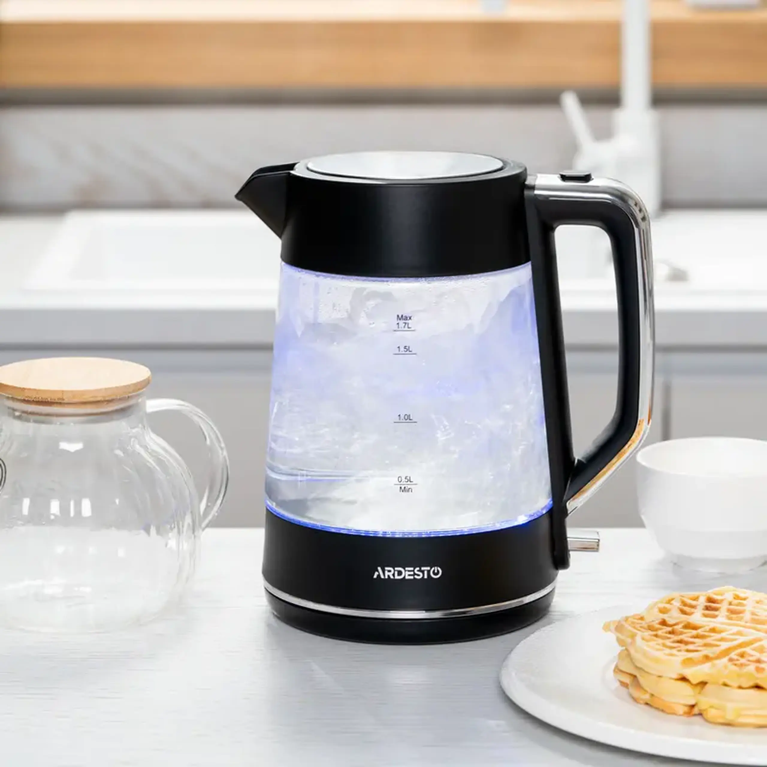 Fierbător electric Ardesto EKL-F115, Negru