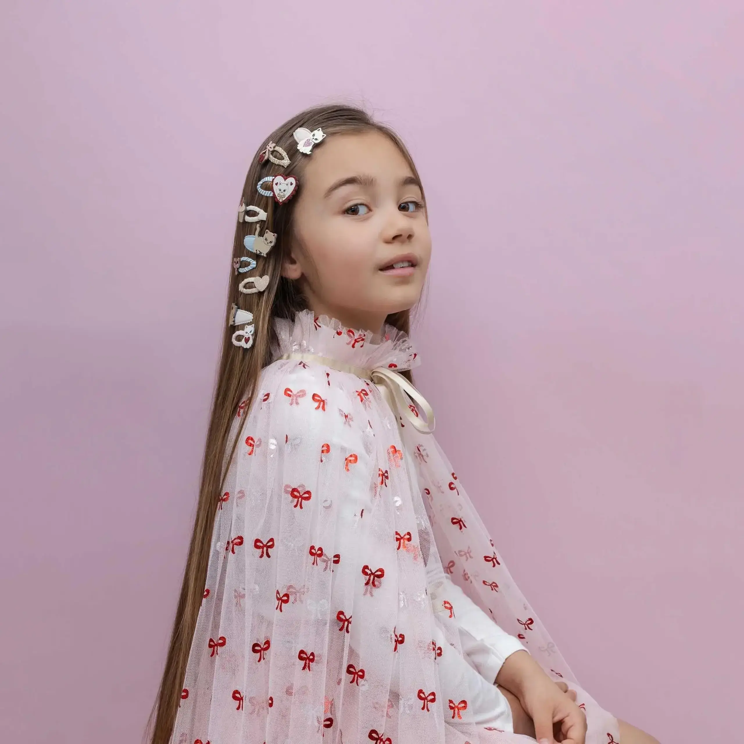 Pelerină Cutesy Bow din tul roz — Mimi & Lula