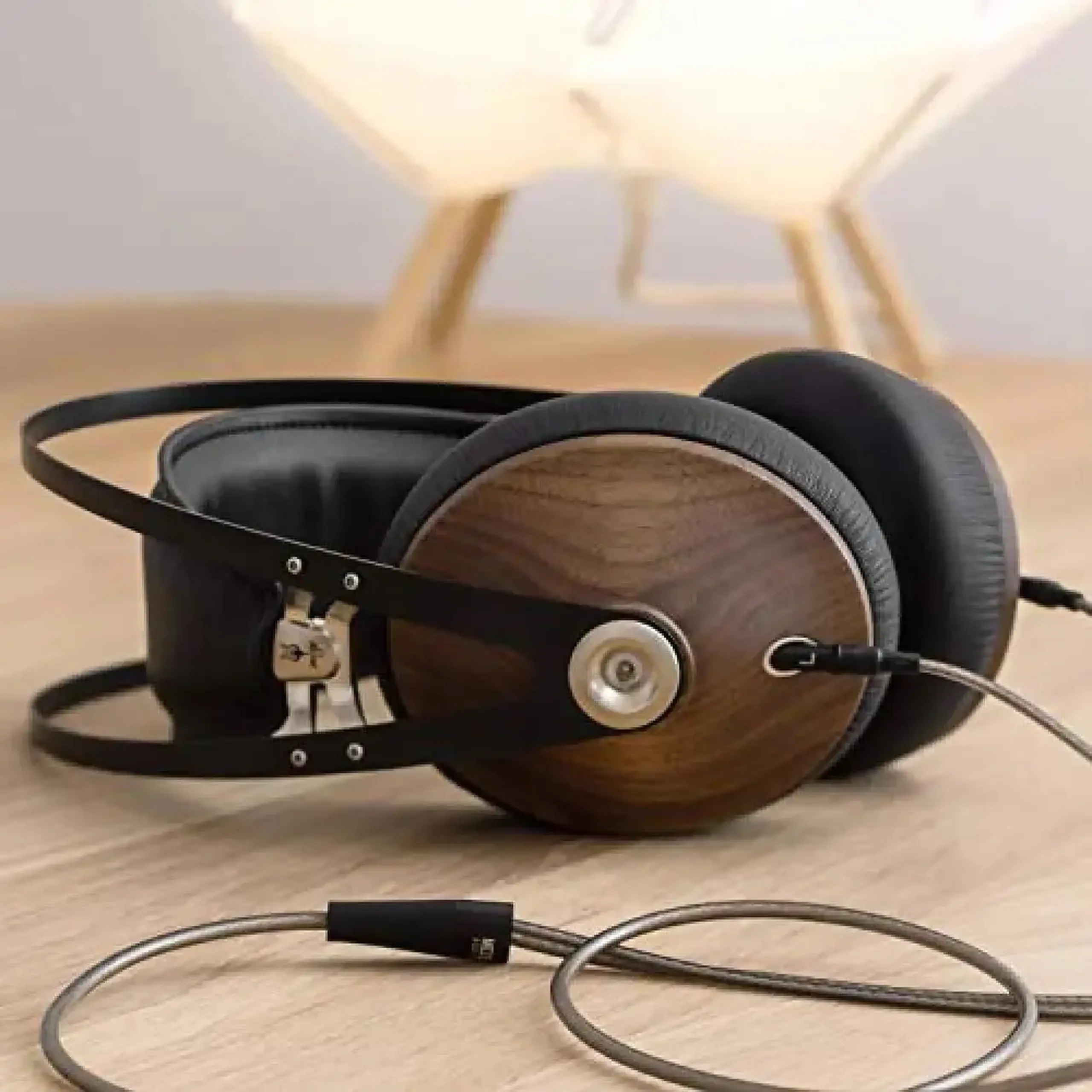 Căști cu fir Meze 99 Classic Walnut Silver Wood