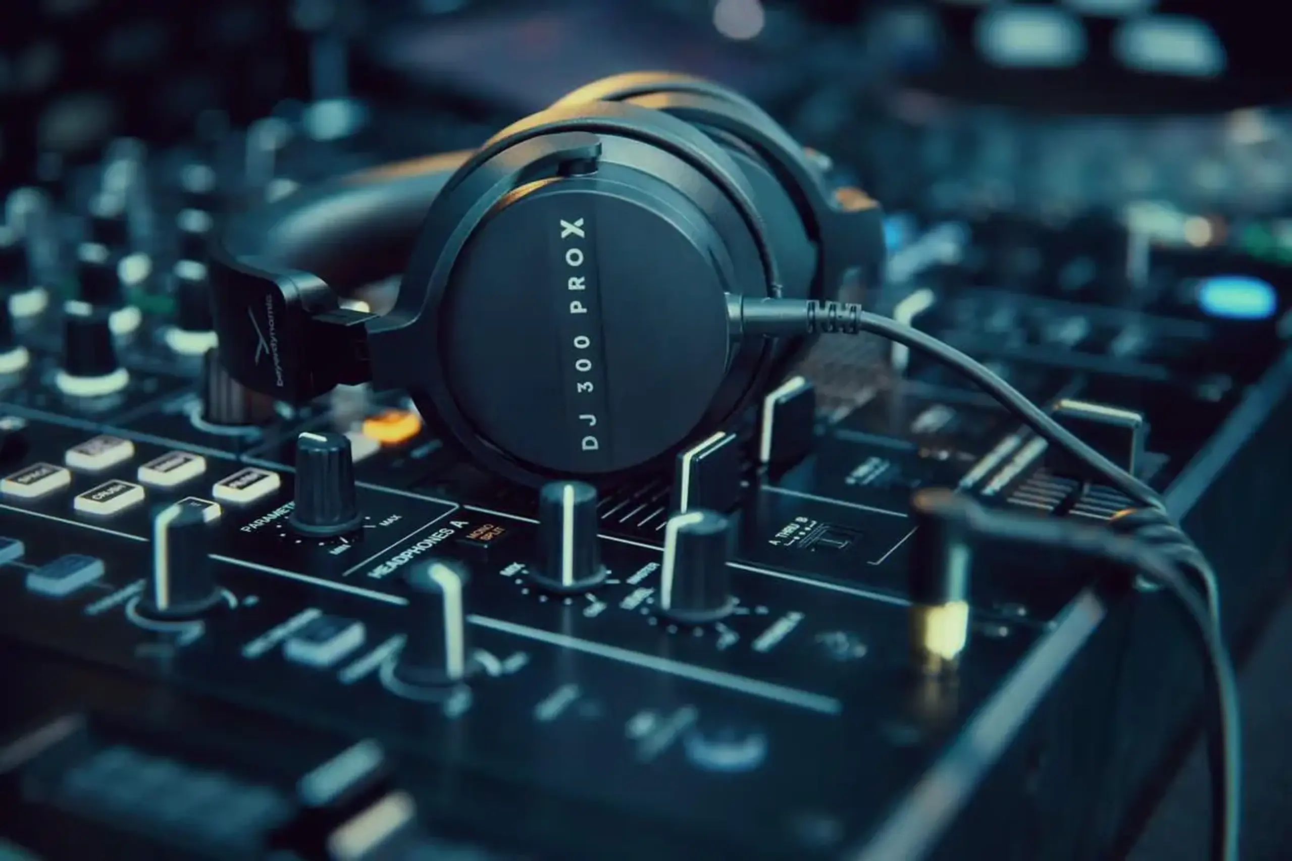 Căști cu fir Beyerdynamic DJ 300 PRO X