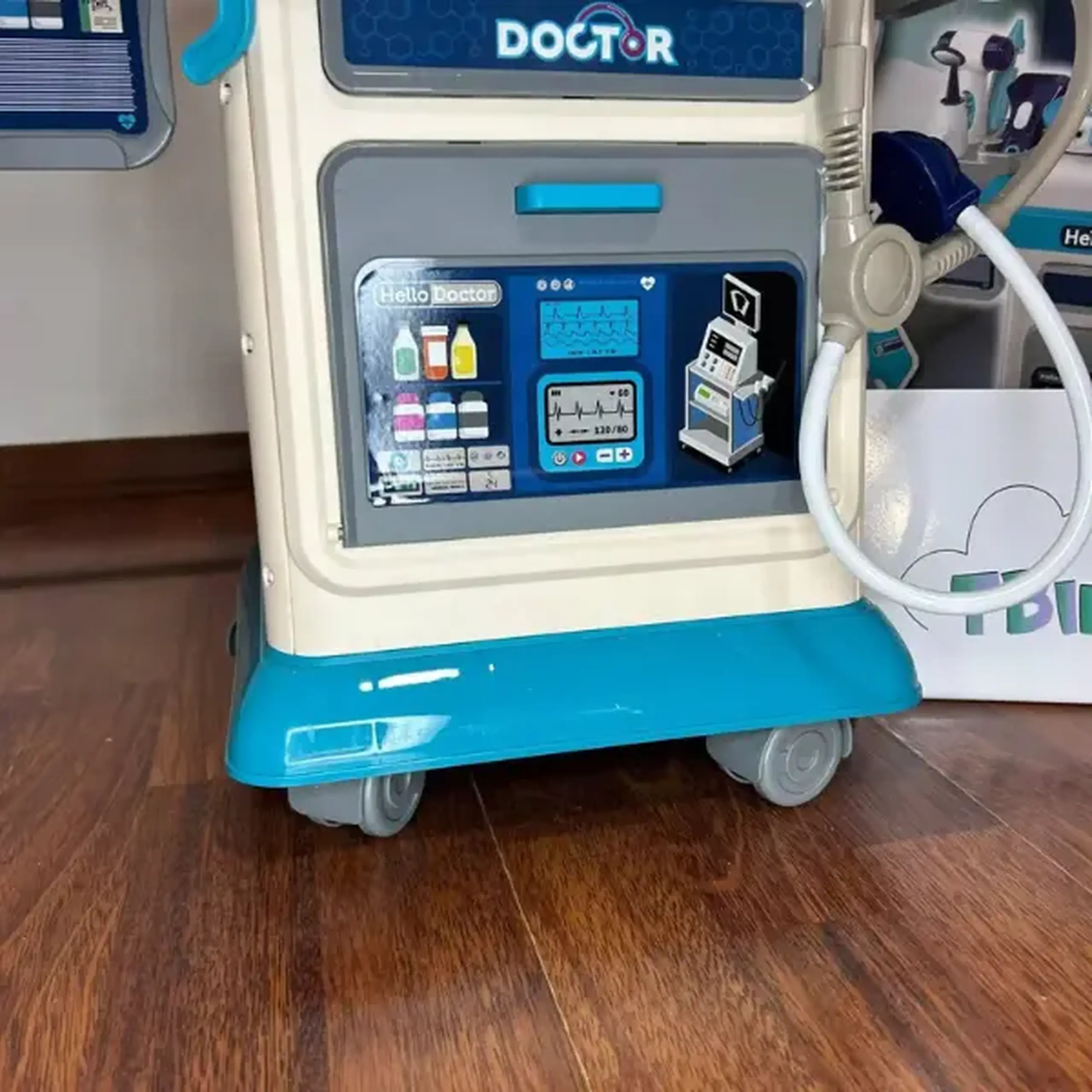 Set de joacă pentru copii „Doctor”, masă cu accesorii pe roți