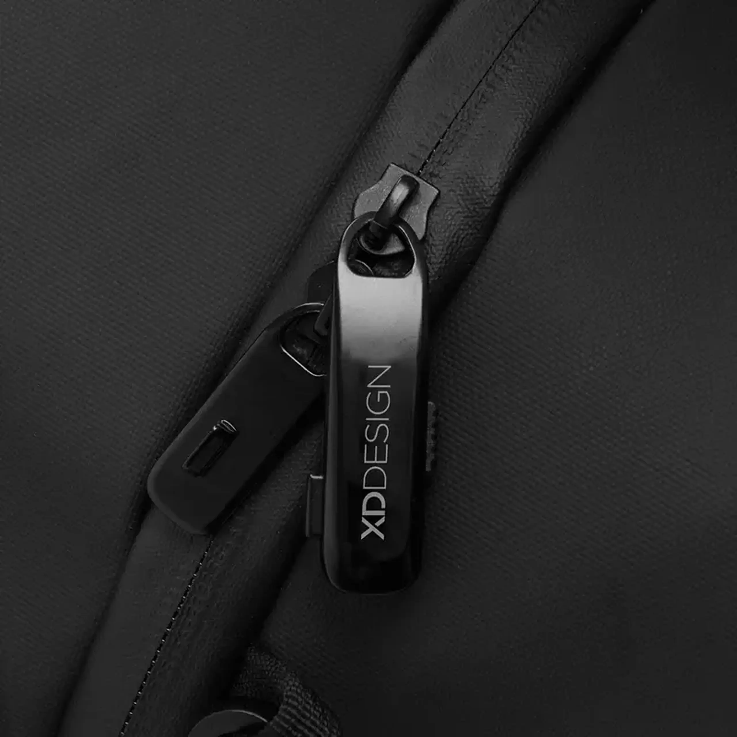 Geantă pentru Laptop XD-Design Urban Weekend Bag, 16", Negru