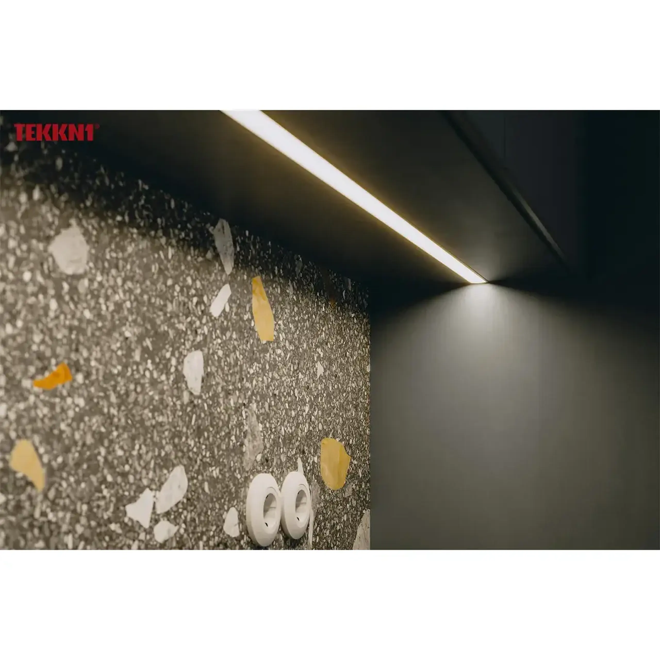 Profil din aluminiu cu dispersor TEKKNI TVED 2020 x 28.2 x 10 mm Lumines