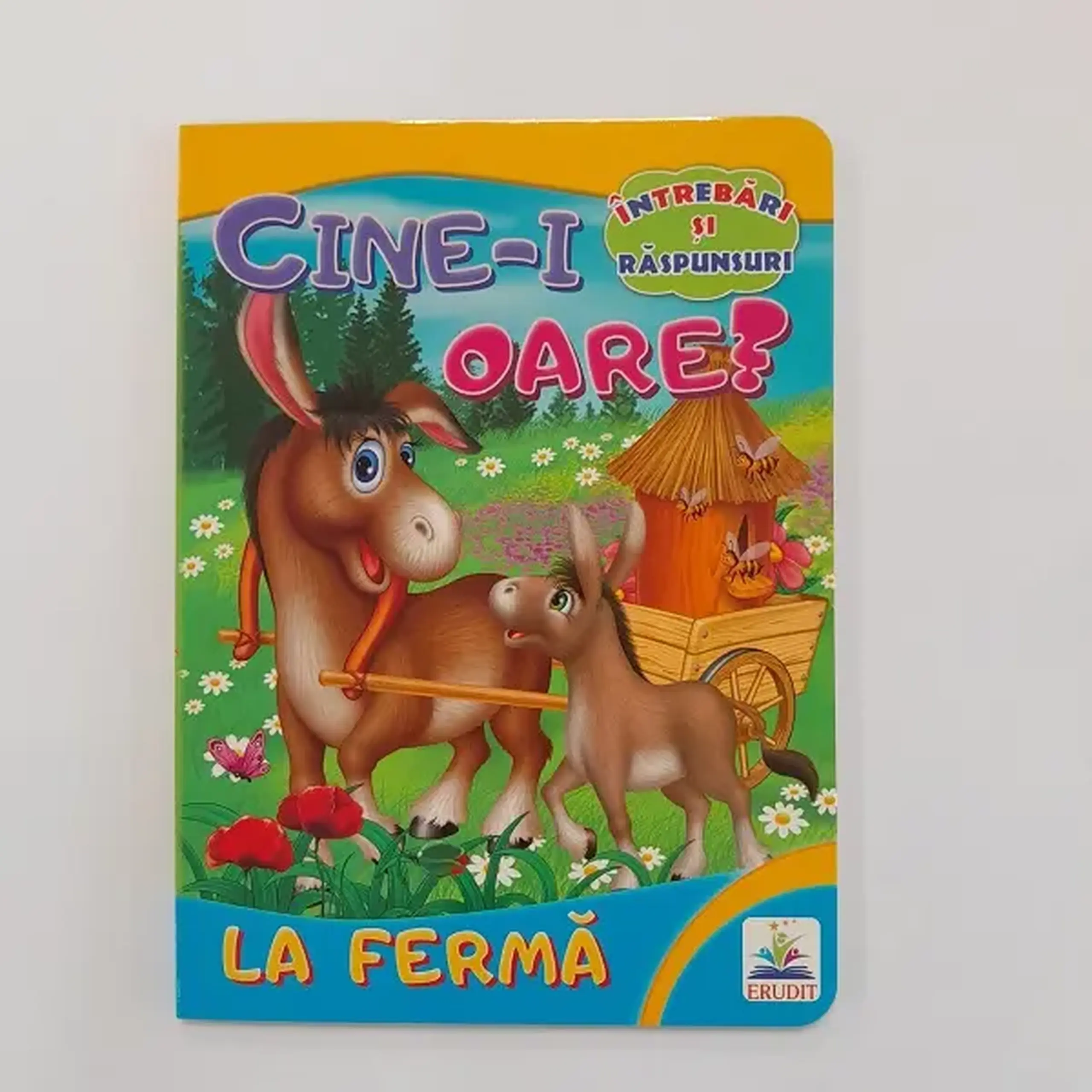 Carte cart Cine-i oare? la ferma