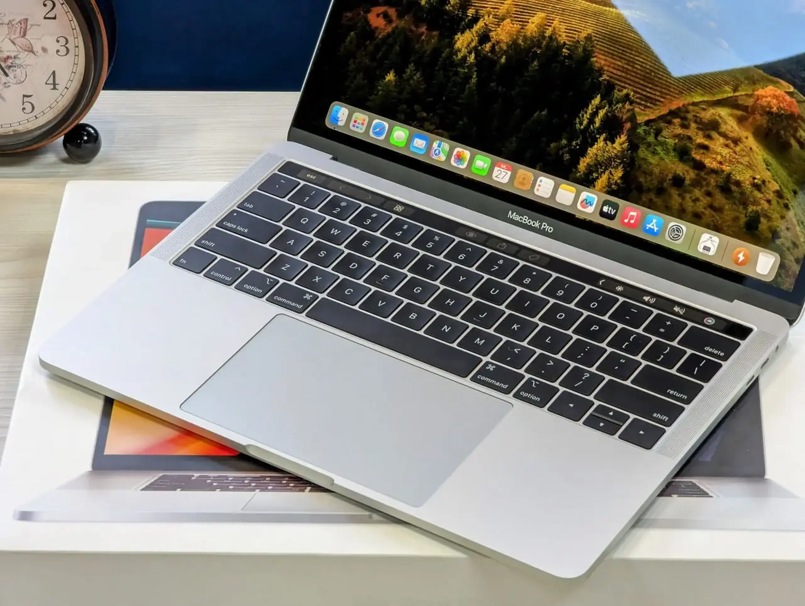 Apple MacBook Pro 13 (2020) | Core i5 Quad-Core | 16GB RAM | SSD 512GB | Silver