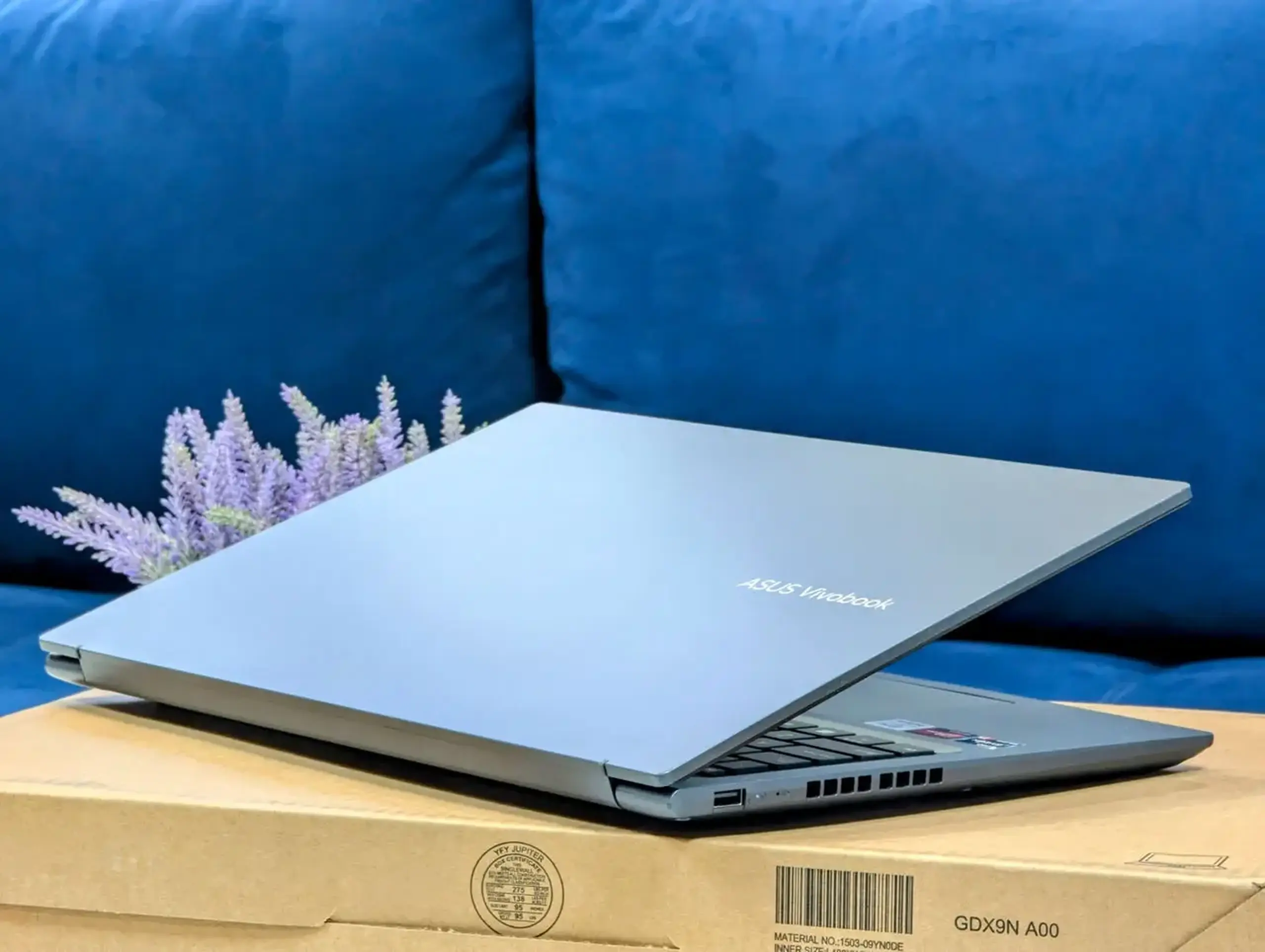 ASUS Vivobook 16 M1605X | Ryzen 9 7940HS | 16GB RAM | 1TB SSD | Radeon 780M | 16″