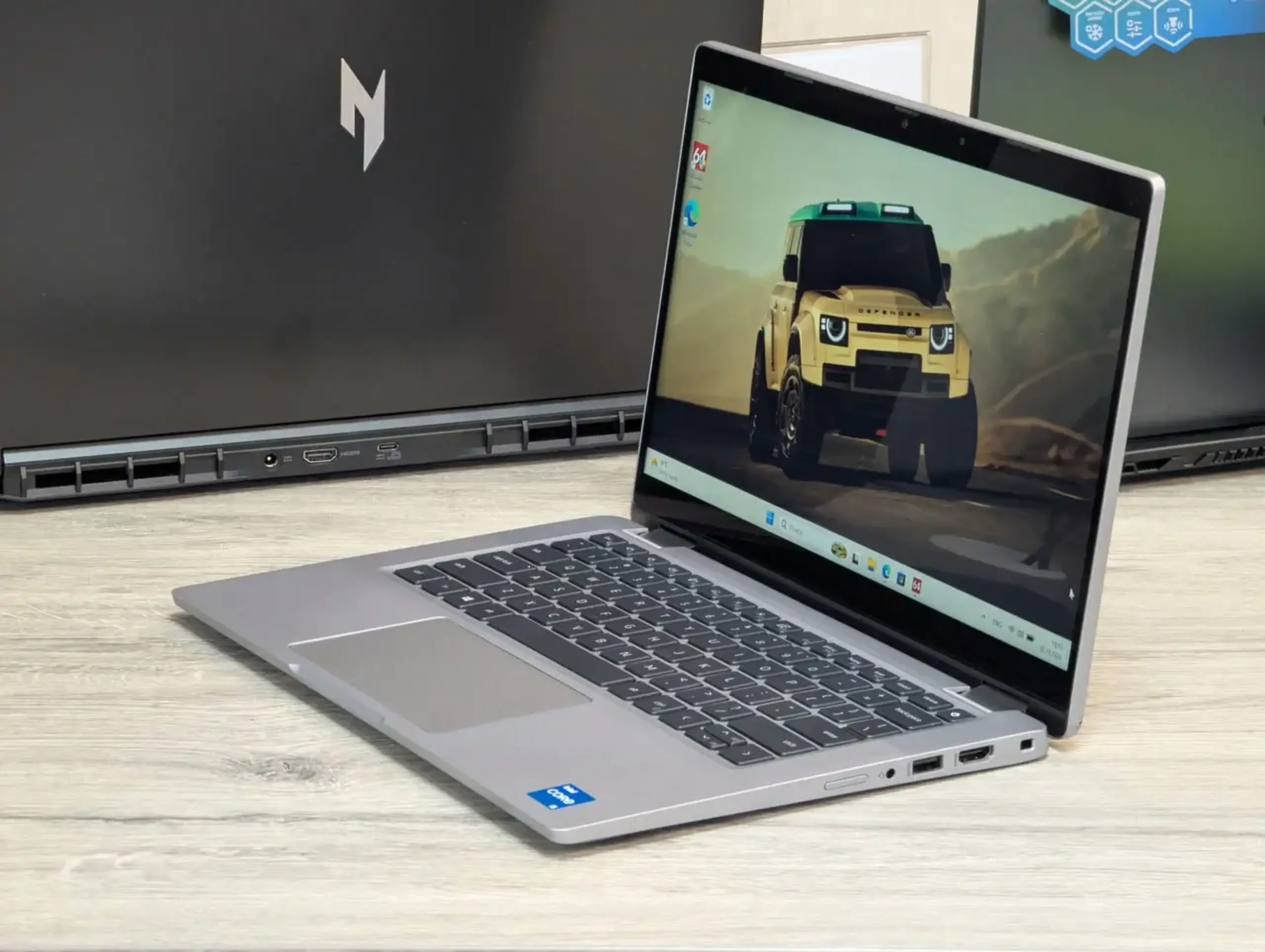 Dell Latitude 5320 2-in-1 | Intel Core i5-1145G7 vPro | 16GB | 256GB | 13.3″ FHD