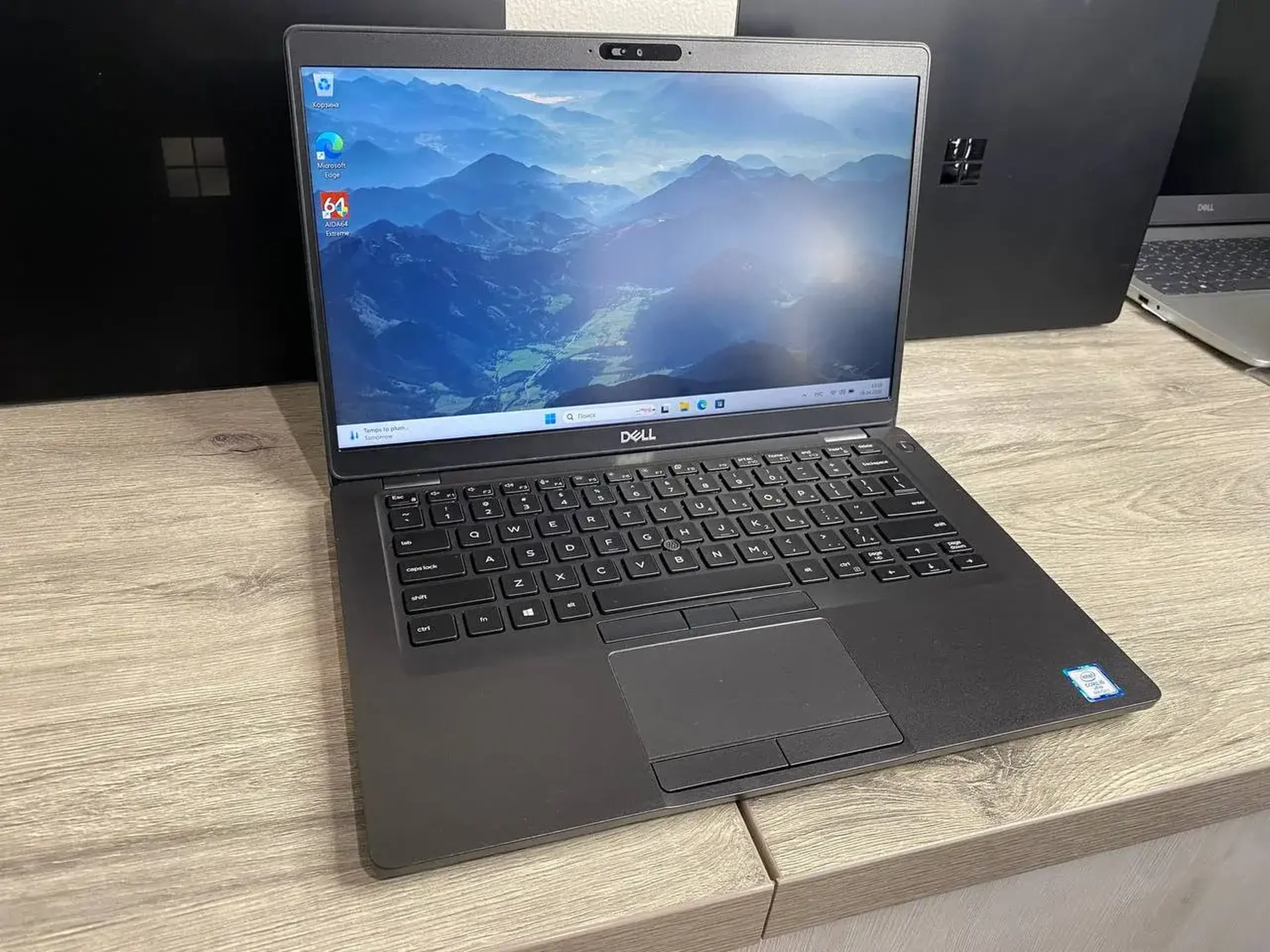 Dell Latitude 5400 | i5 8365U | 8GB | 256GB | Intel UHD 620 | 14.0″ FHD