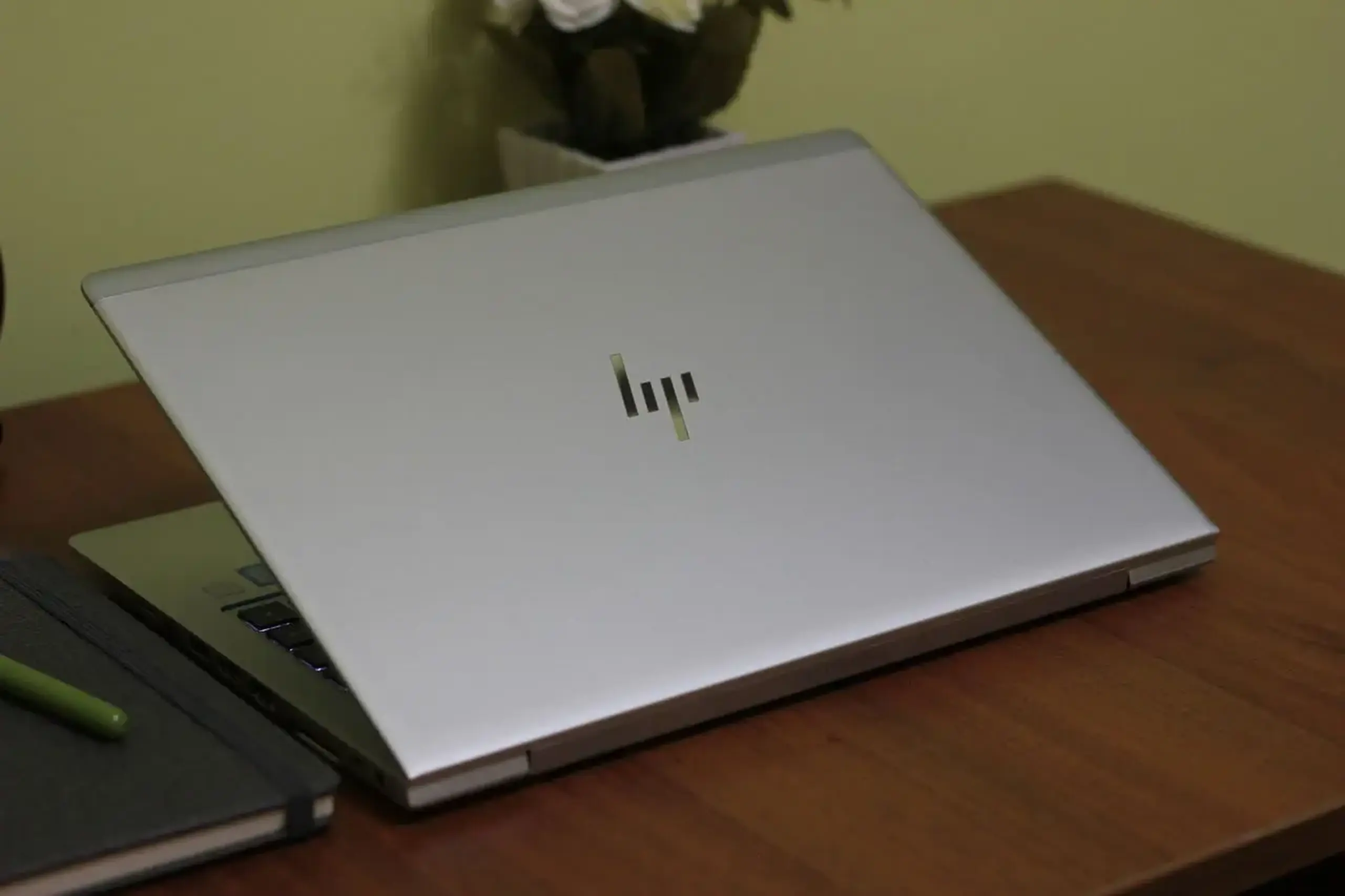 HP EliteBook 840 G6 4WG30AV | i5-8365U | 16GB RAM | 256GB SSD | 14″ FHD IPS | Silver