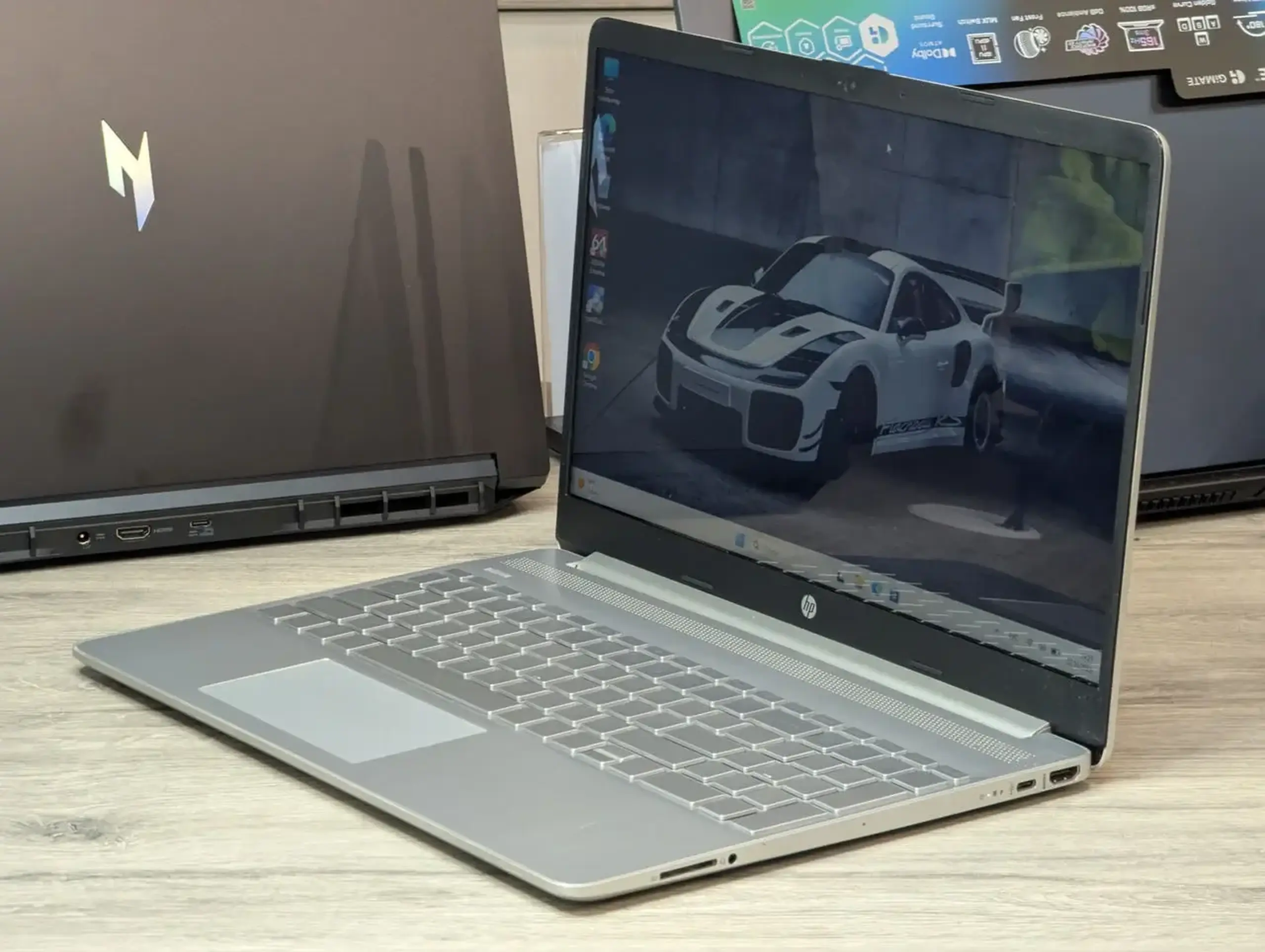 HP Laptop 15 | Intel Core i3-1115G4 | 8GB | 256GB | 15.6″ HD Touch