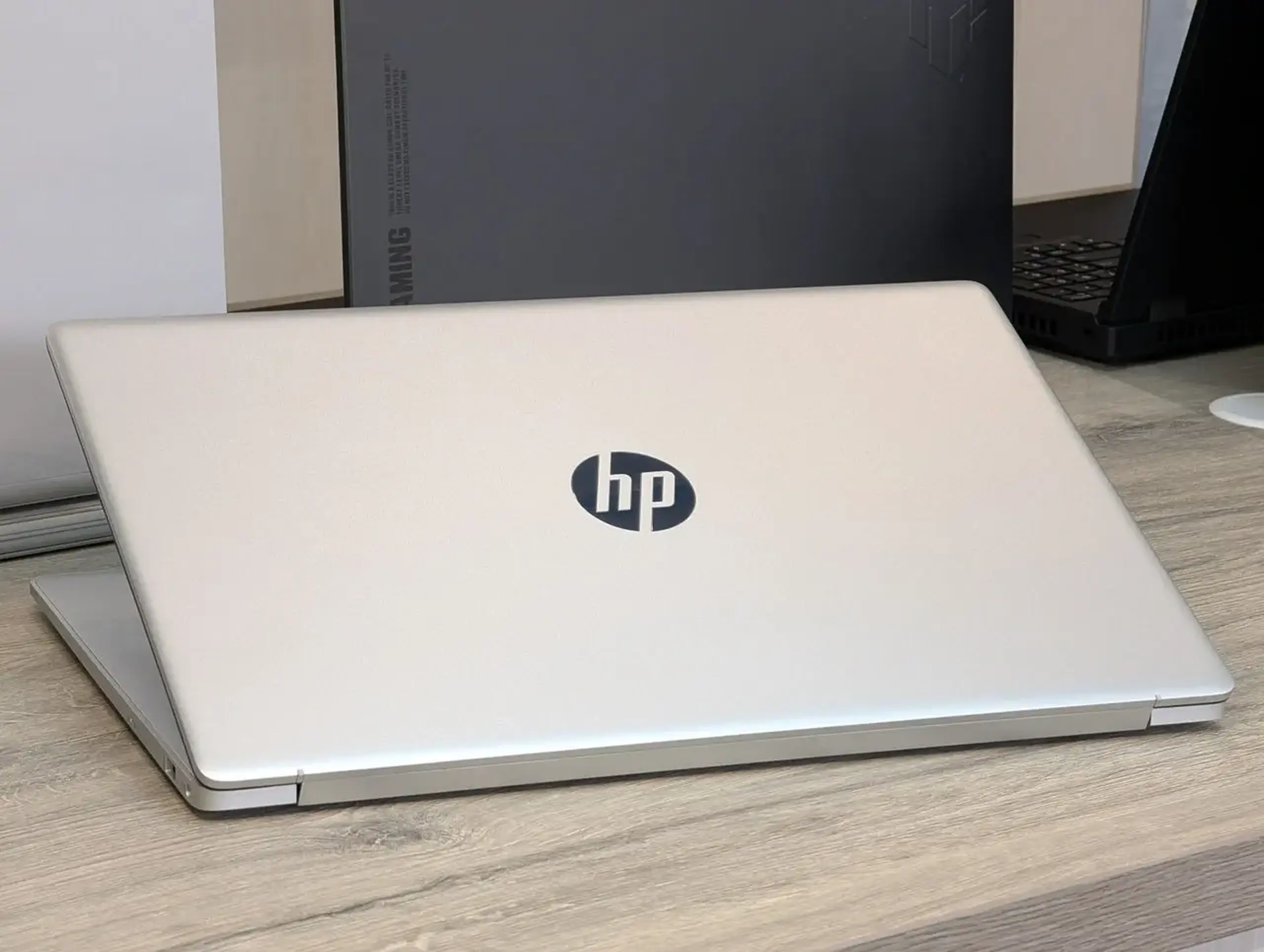 Nou! HP Laptop 17 | Pentium N5030 | 8GB RAM | SSD 256GB | 17.3″ Full HD IPS