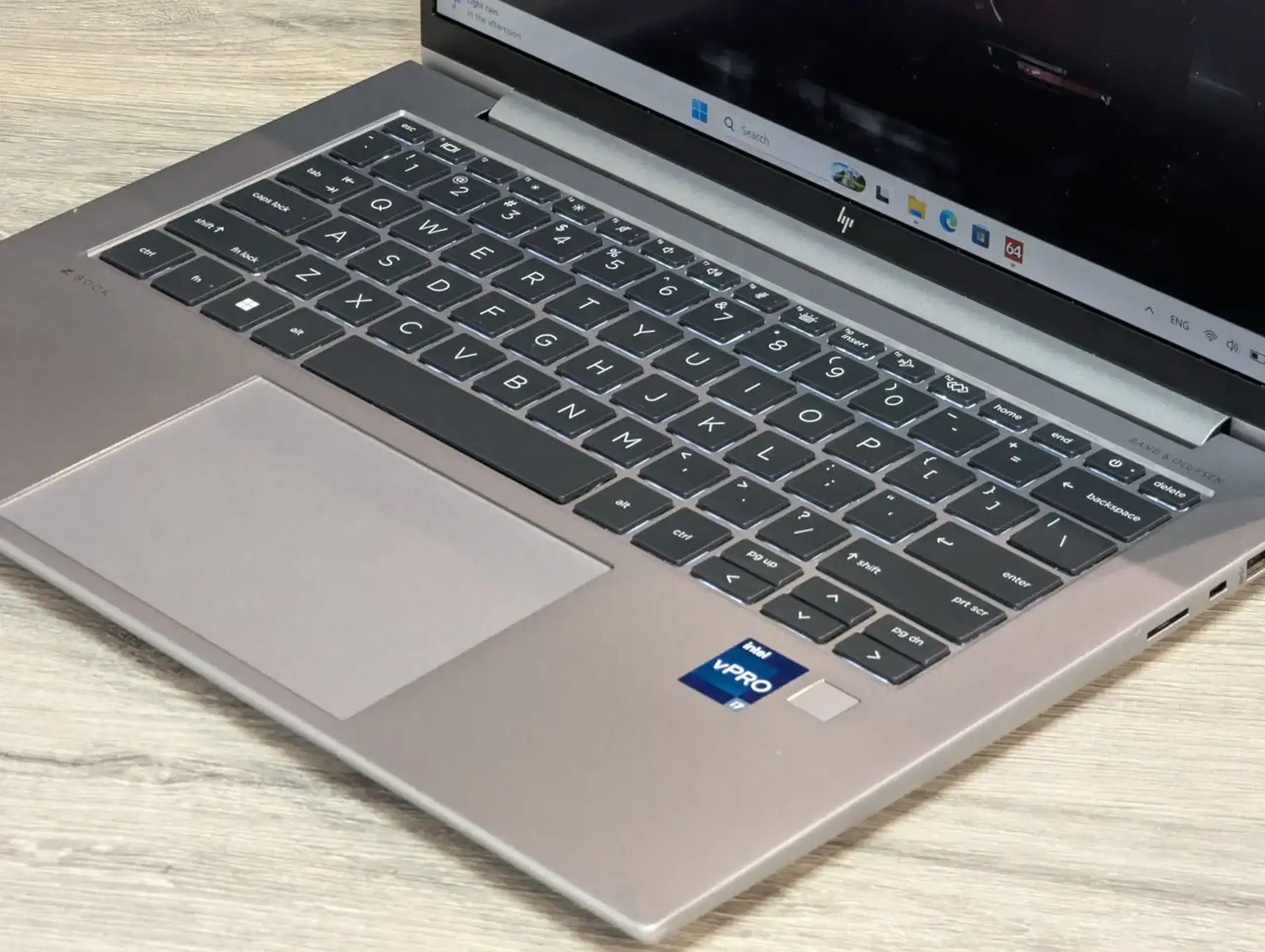 HP ZBook Firefly 14 G10 | i7-1370P | 16GB Ram | 512GB