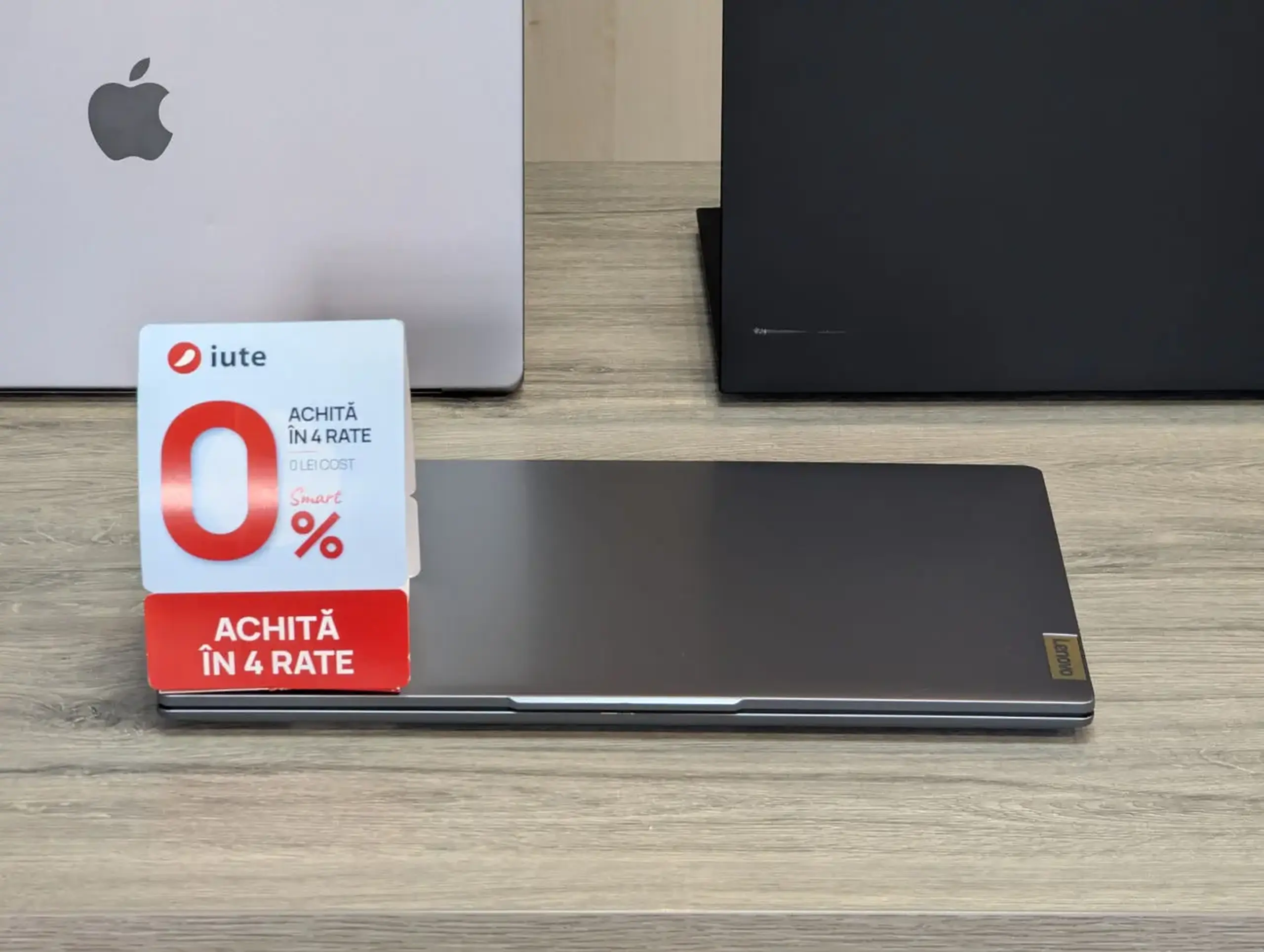 Lenovo IdeaPad Slim 3 | Core i3-N305 | 8GB RAM | SSD 256GB | Intel UHD | 15.6″ Full HD
