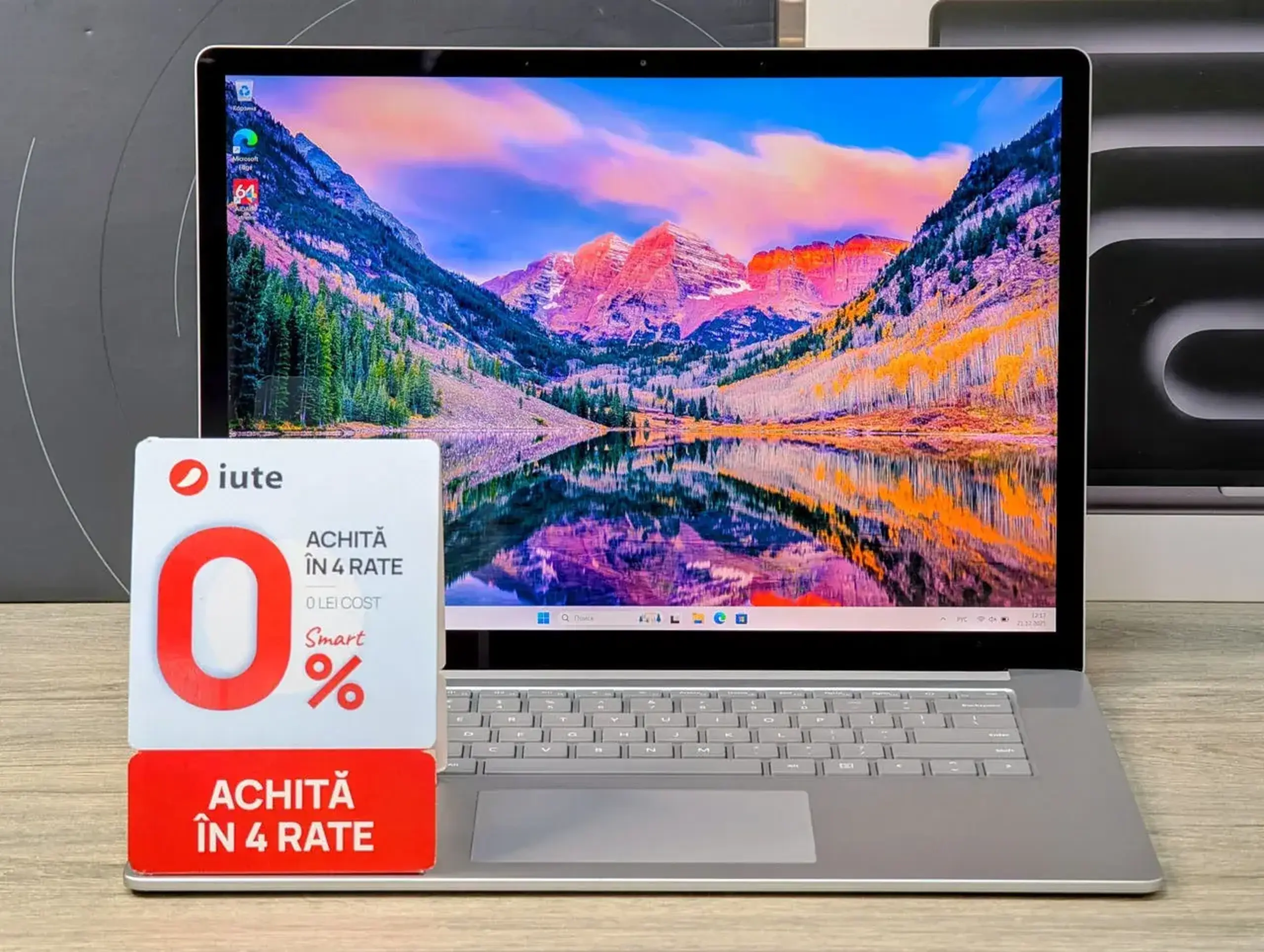 Microsoft Surface Laptop 3 | i7-1065G7 | 16GB Ram | 256GB | 15″ Touch