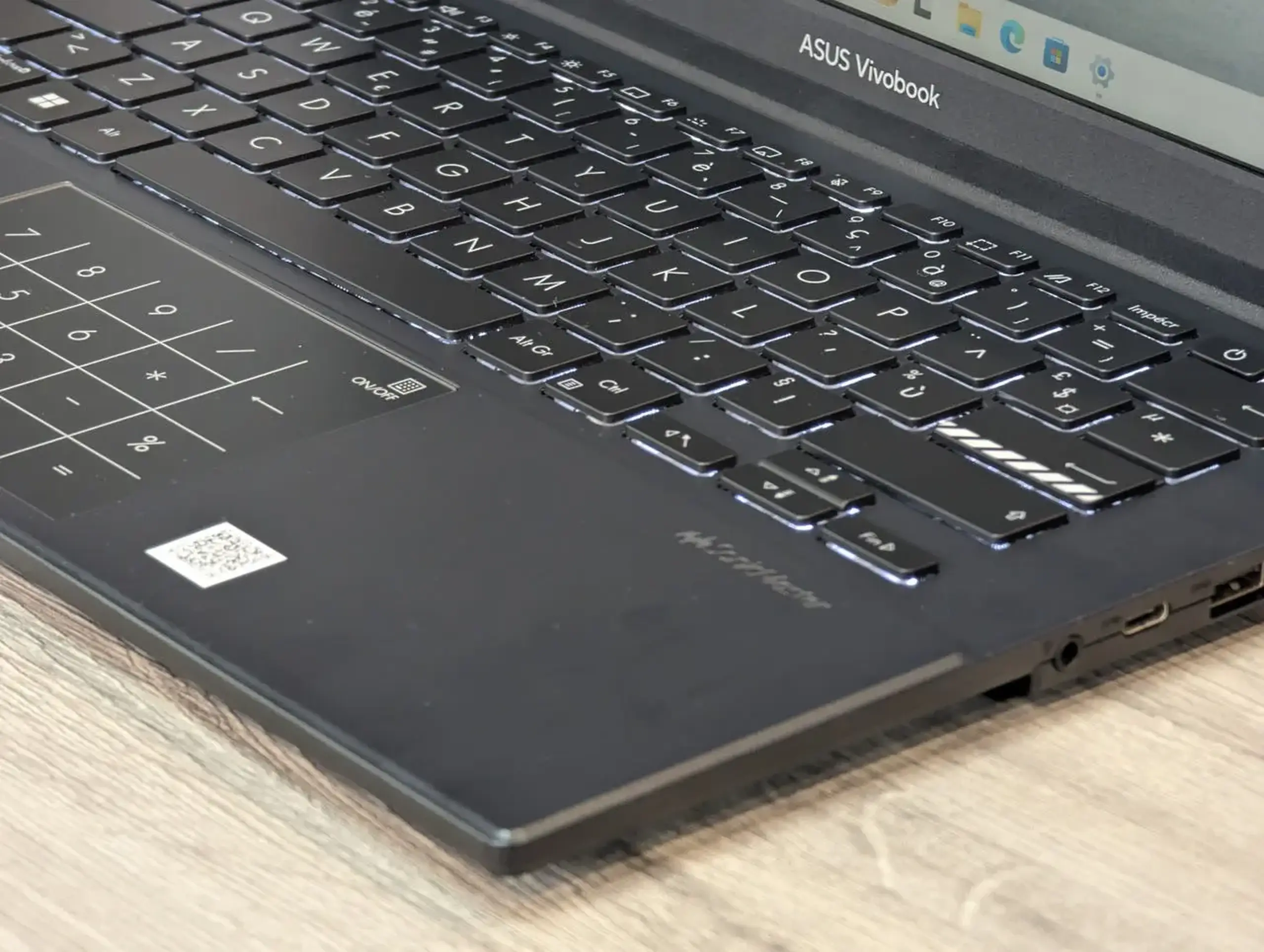 Nou! ASUS Vivobook 14 X1405V | i7-1355U | 16GB | SSD 512GB | WUXGA IPS