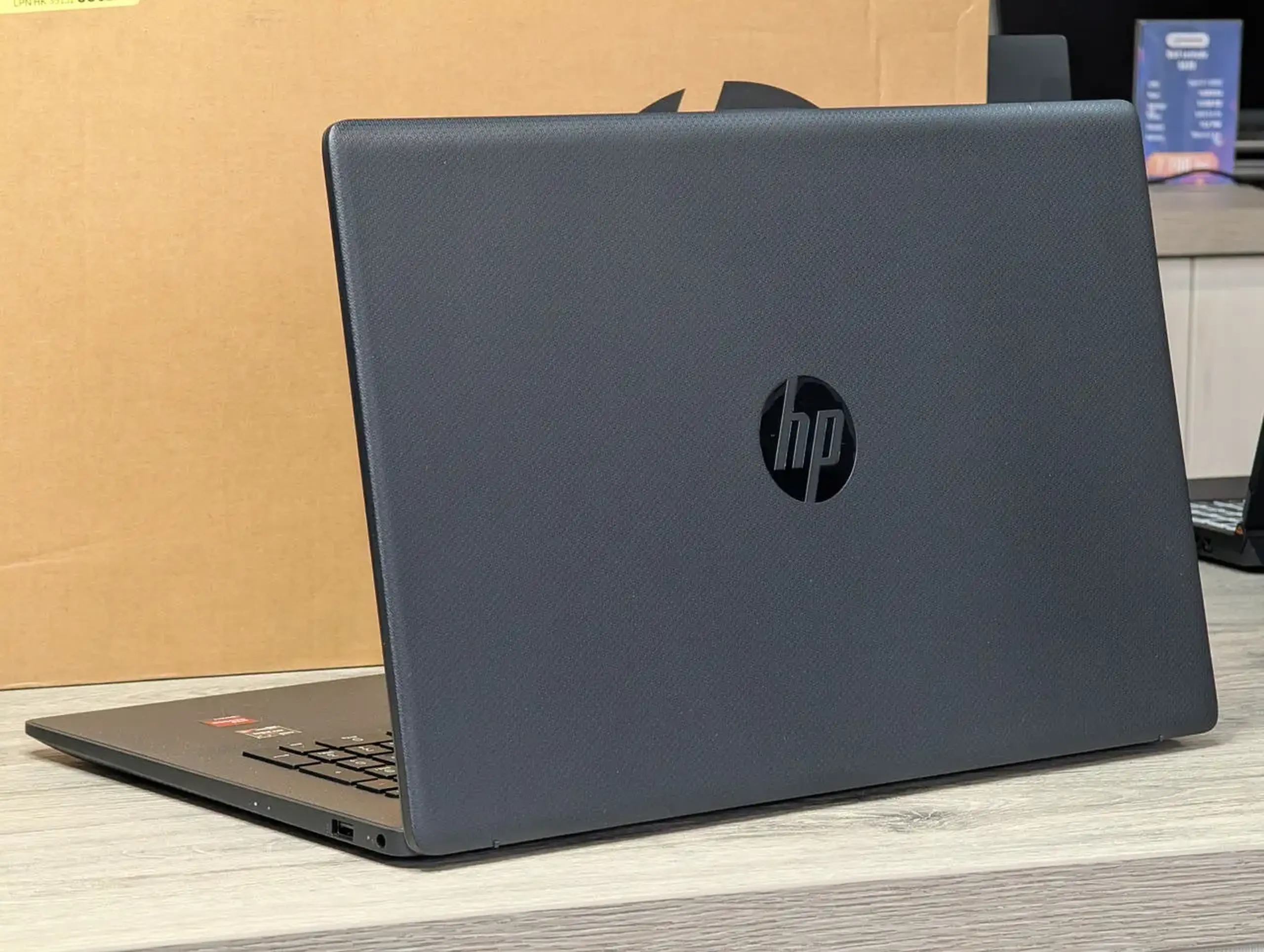 Nou! HP Laptop 17 | Pentium Silver N5030 | 8GB | SSD 256GB | 17,3″ Full HD