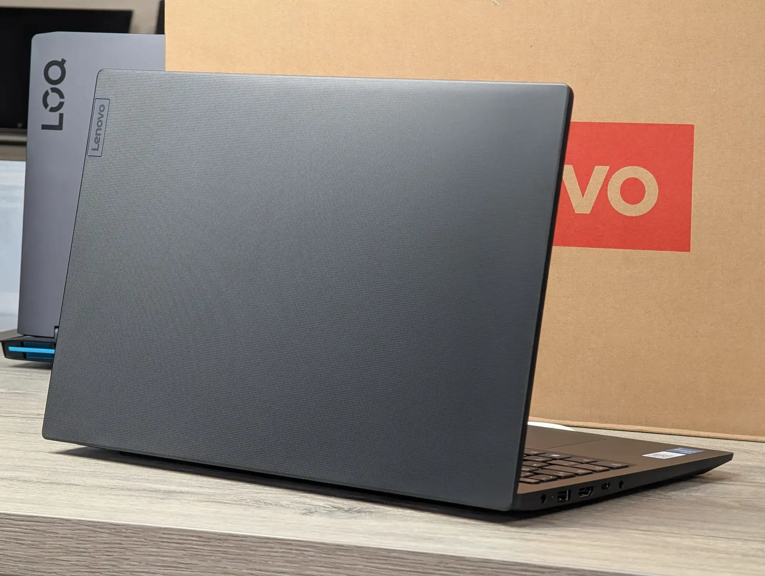 Nou! Lenovo V15 G2 IJL | Celeron N4500 | 8GB | SSD 256GB | Full HD TN