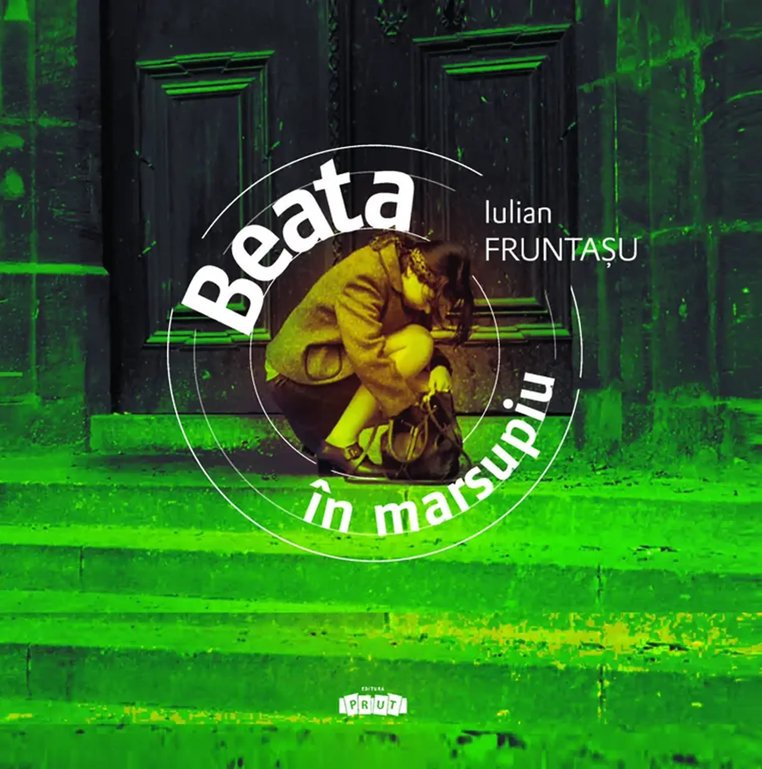 Beata in marsupiu | Iulian Fruntasu
