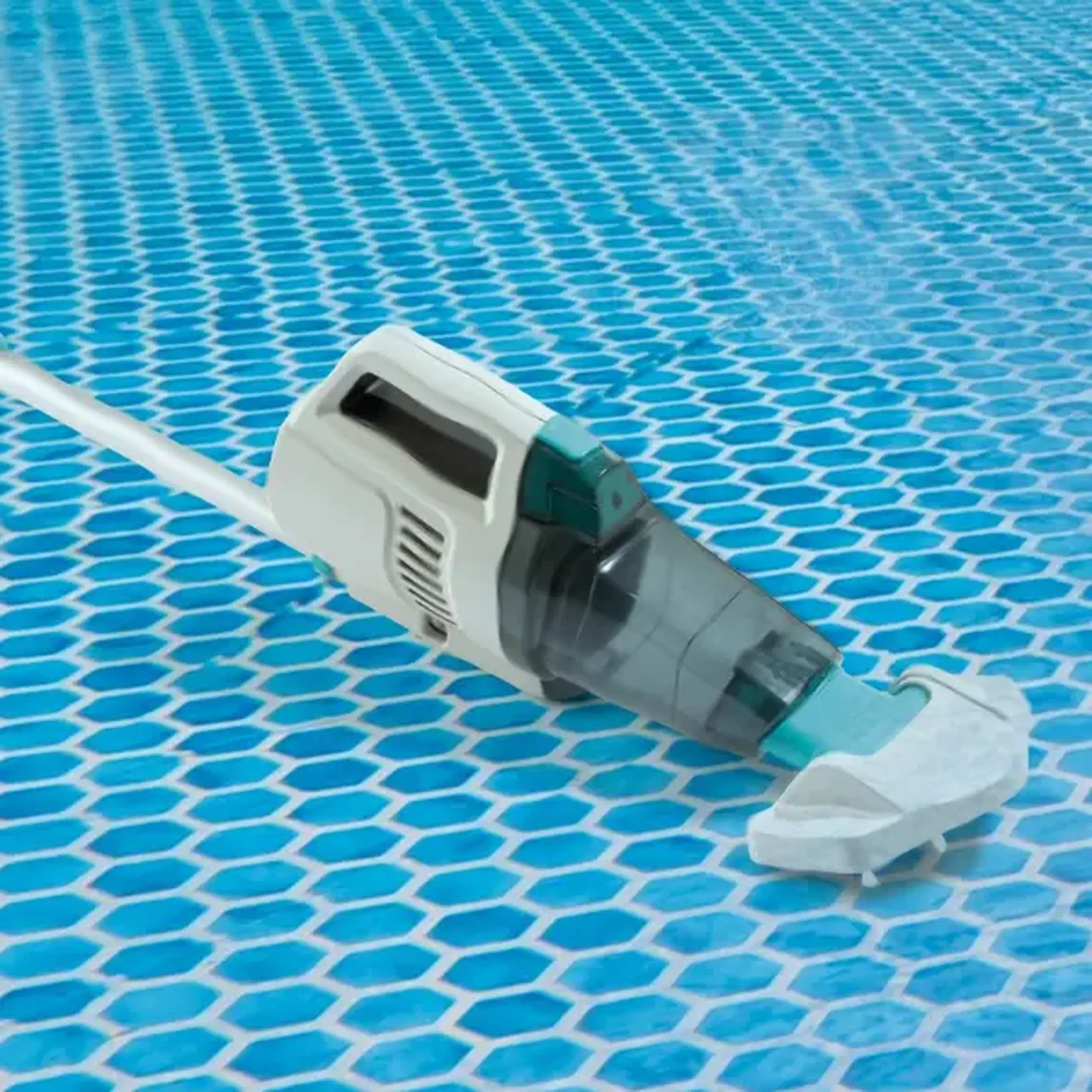 INTEX Aspirator pentru piscină fără fir, vacuum cleaner cu baterie Ni-MH de 7,2 V