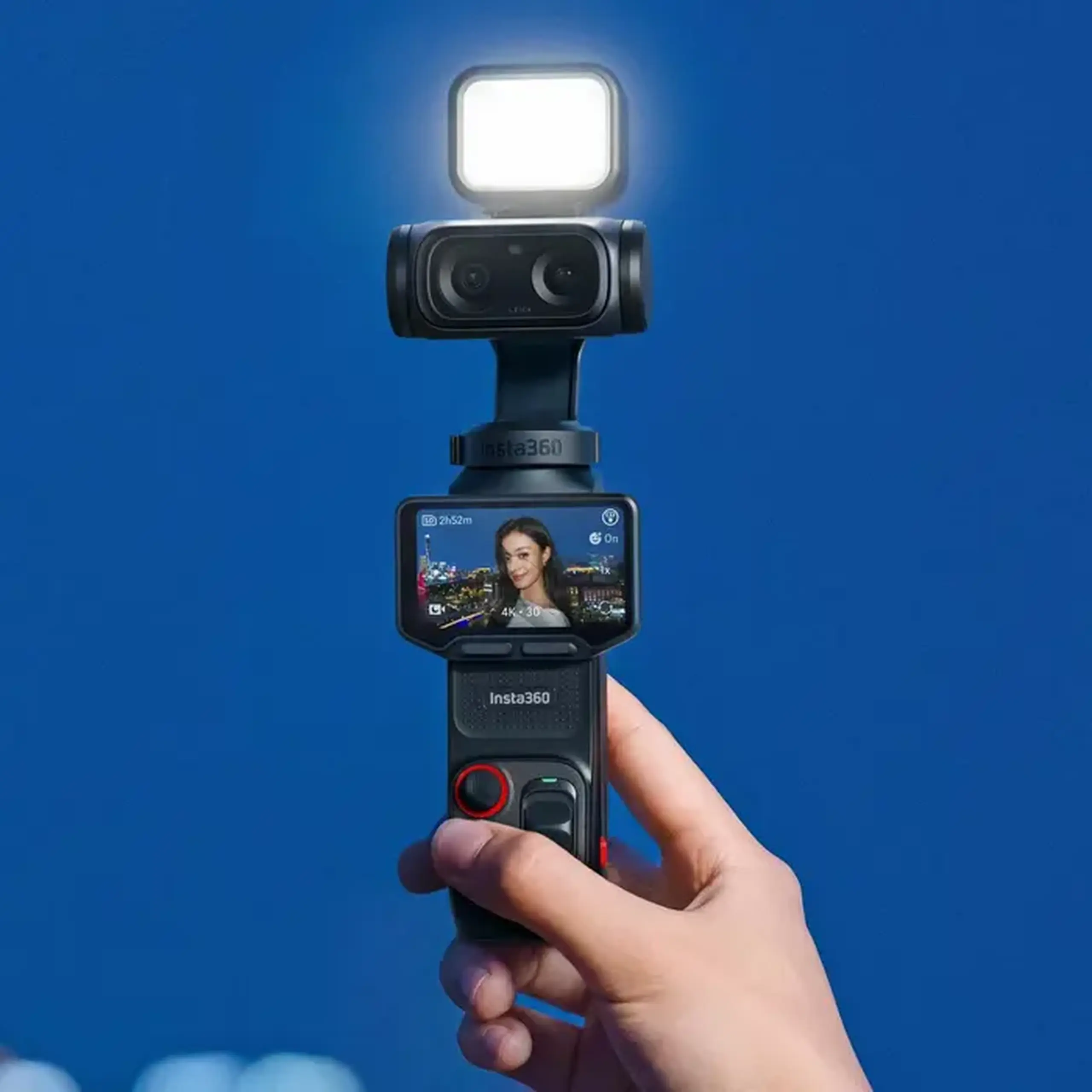 Camera Action cu Stabilizator Insta360 Luna Fill Light Bundle, Cosmic Black