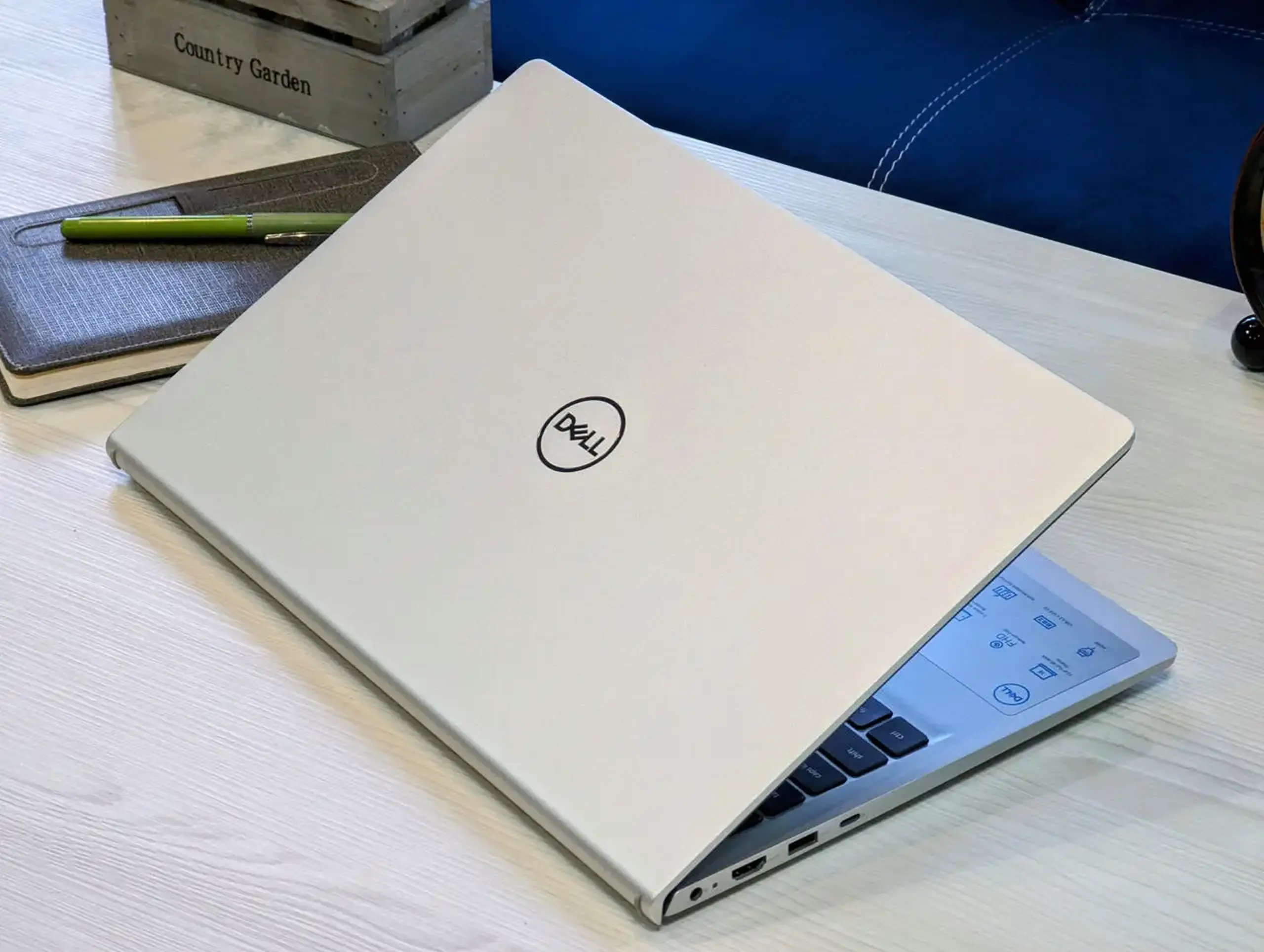 Dell Inspiron 15 3530 | i7-1355U | 16GB | 512GB SSD | 15,6″ Full HD 1920 × 1080, 120 Hz | Grade B