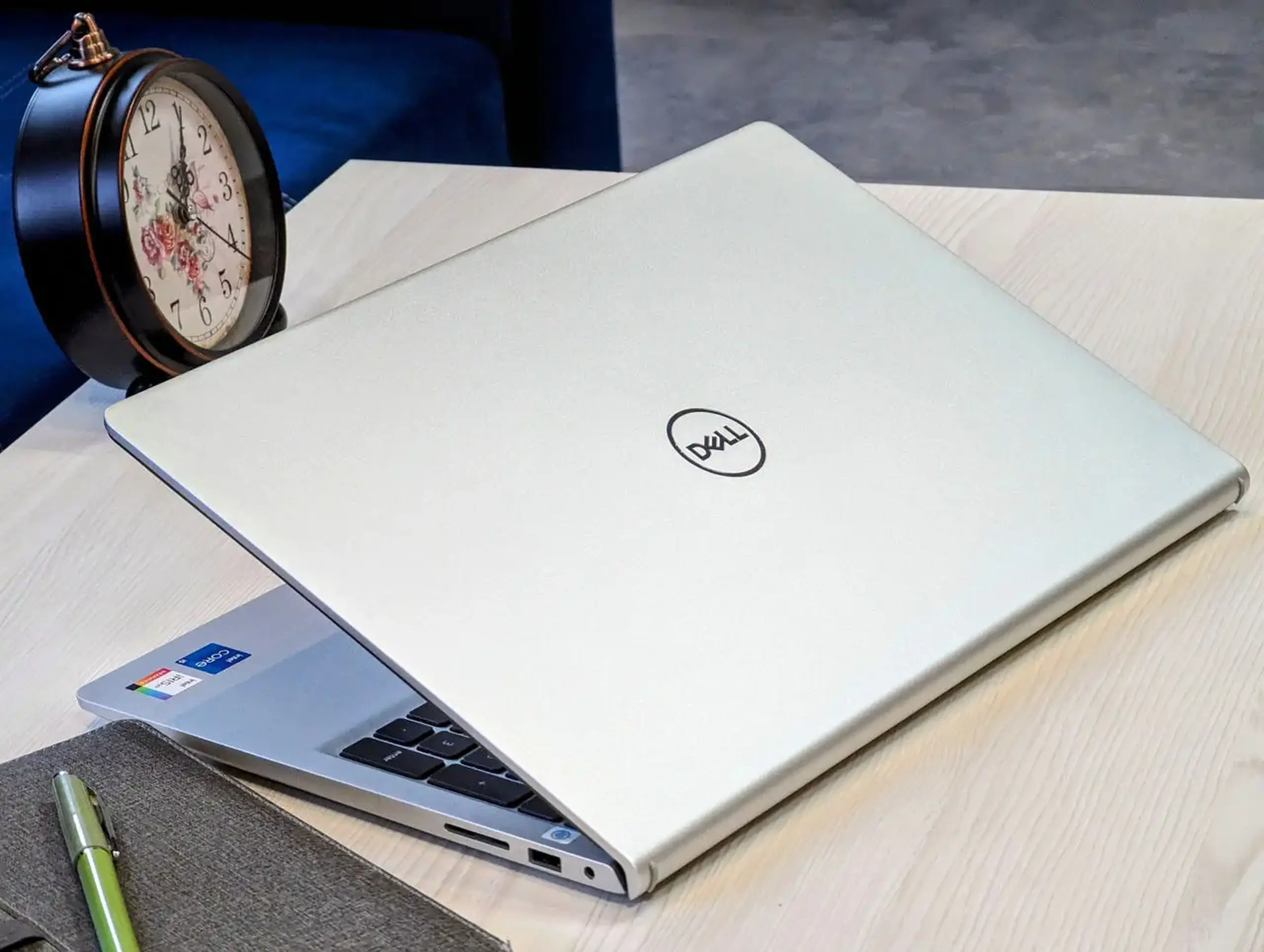 Dell Inspiron 15 3530 | i7-1355U | 16GB | 512GB SSD | 15,6″ Full HD 1920 × 1080, 120 Hz | Grade B